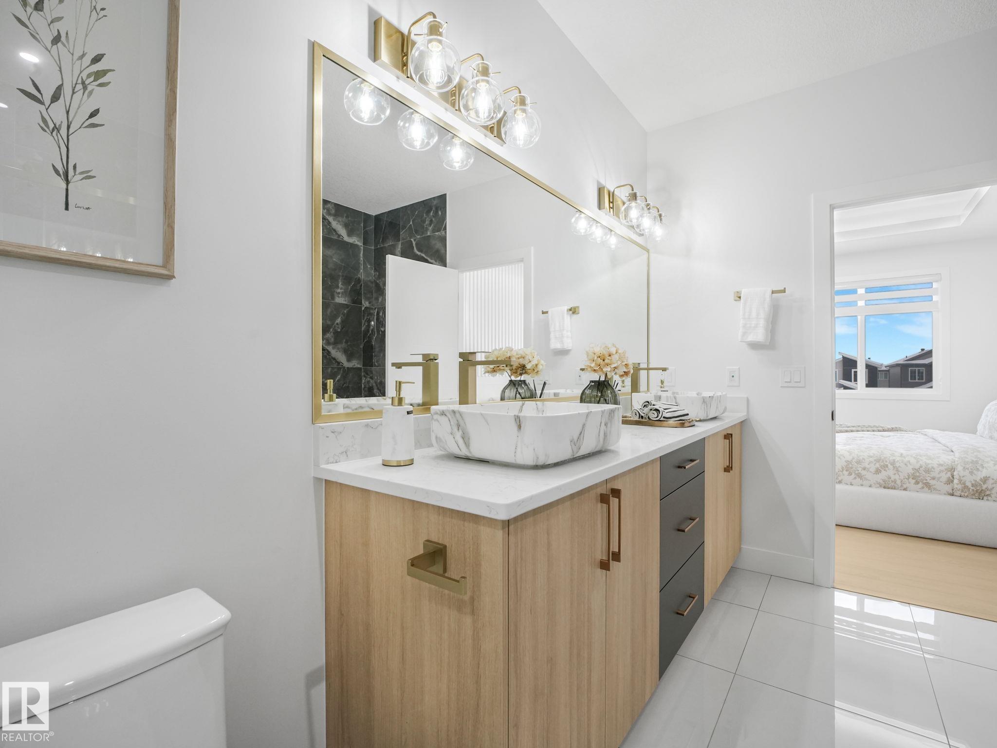https://zimg.paragon.ice.com/ParagonImages/Property/PM/RAE/225423859/48/0/0/f6a7a5f73b039bbdbc052f34a57f81b7/1/86695579d901f6888613b796ffbd26d7/225423859-61ce2c65-6e44-4d4a-a32d-ded361b38a7d.JPG