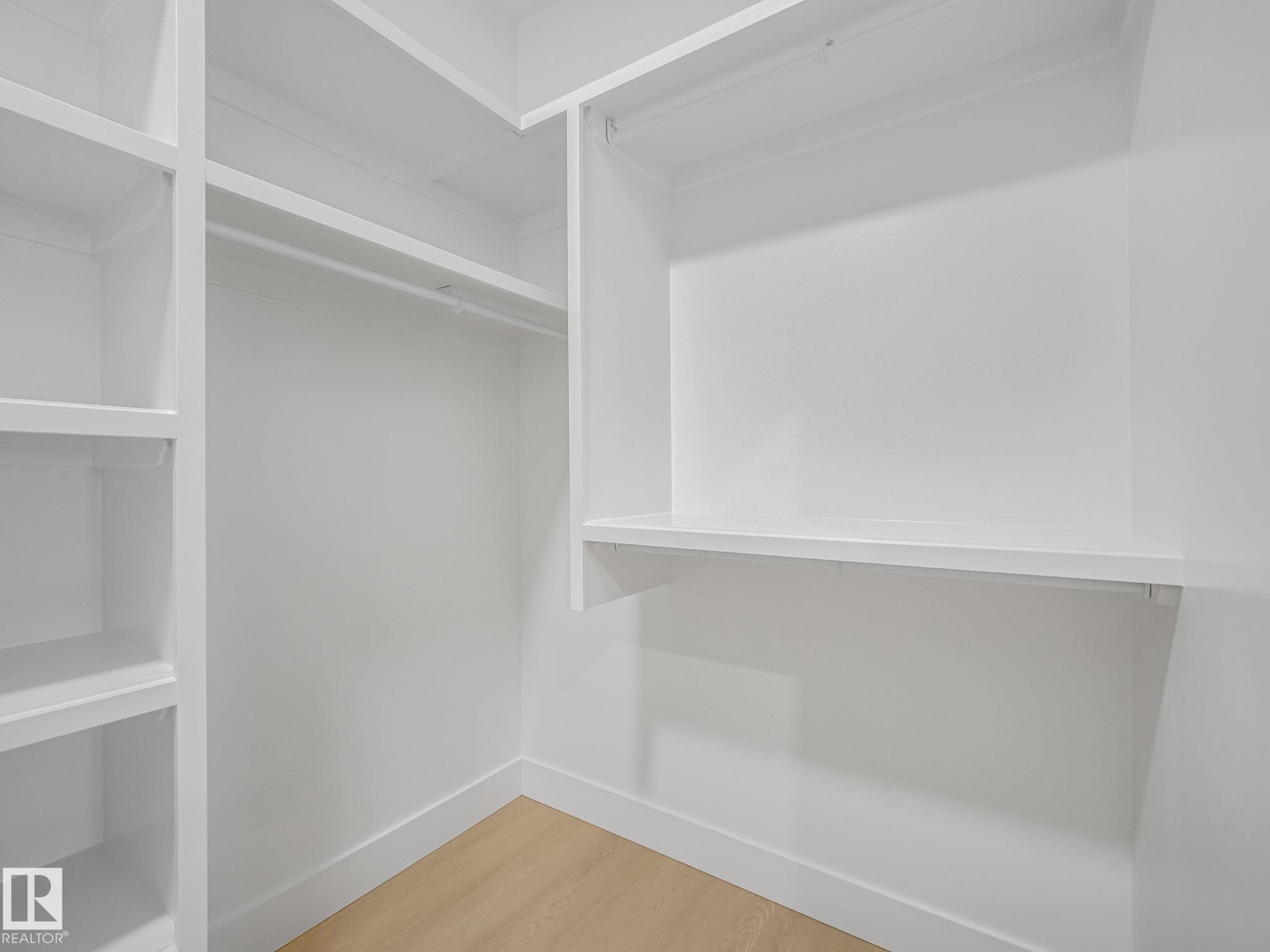 https://zimg.paragon.ice.com/ParagonImages/Property/PM/RAE/225423859/50/0/0/7ee6e467e88b451343aebe1bcbec8539/1/86695579d901f6888613b796ffbd26d7/225423859-02d1ac56-8d8c-40e4-b9ba-ff1499eaf0d3.JPG