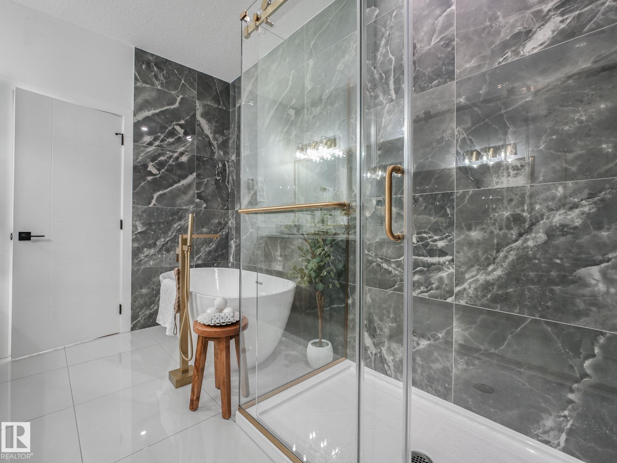 https://zimg.paragon.ice.com/ParagonImages/Property/PM/RAE/225423859/51/0/0/012416f6c855a62e80e9b9e897d00413/1/86695579d901f6888613b796ffbd26d7/225423859-79fa4a76-bc39-485c-a4bb-d70abb9716ee.JPG