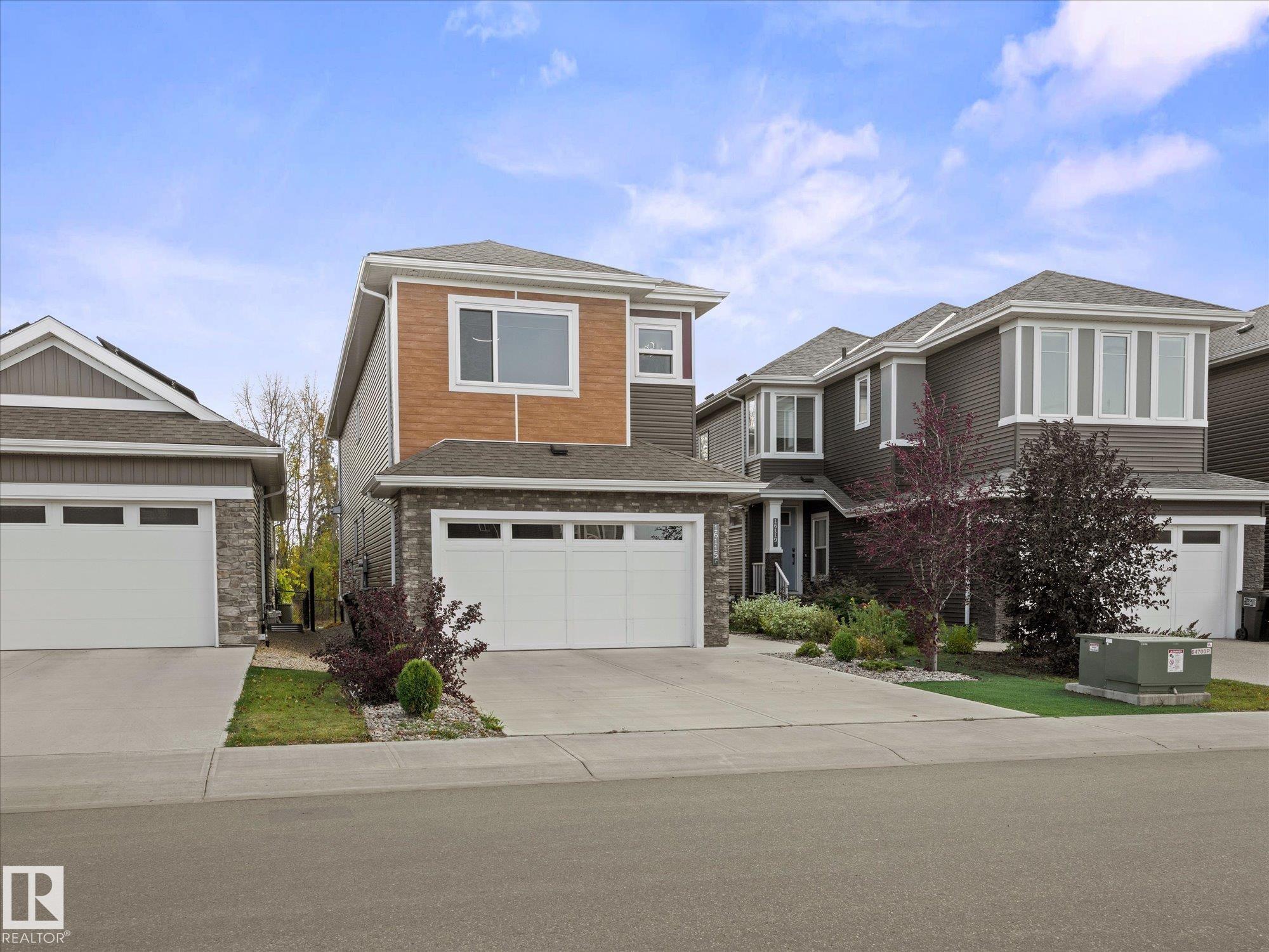 Picture for 16115 34 AV SW