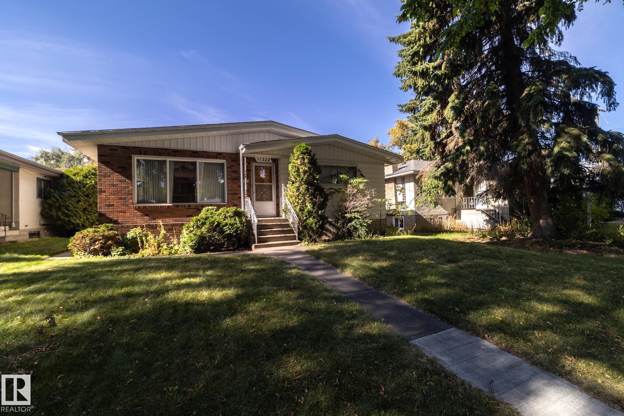 11322 52 Street NW, Highlands, Edmonton
