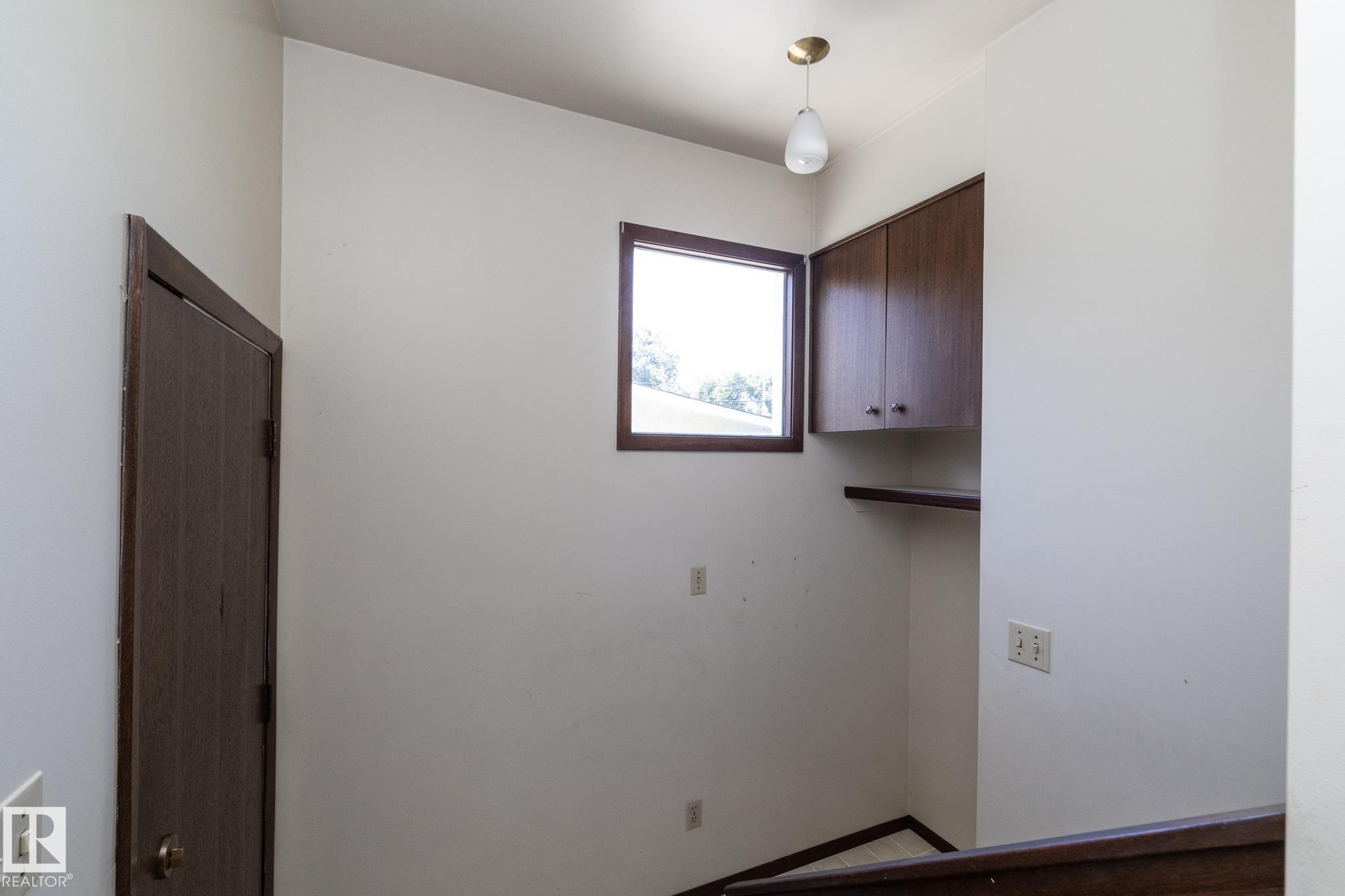 Photo 38 at 11322 52 Street NW, Highlands, Edmonton