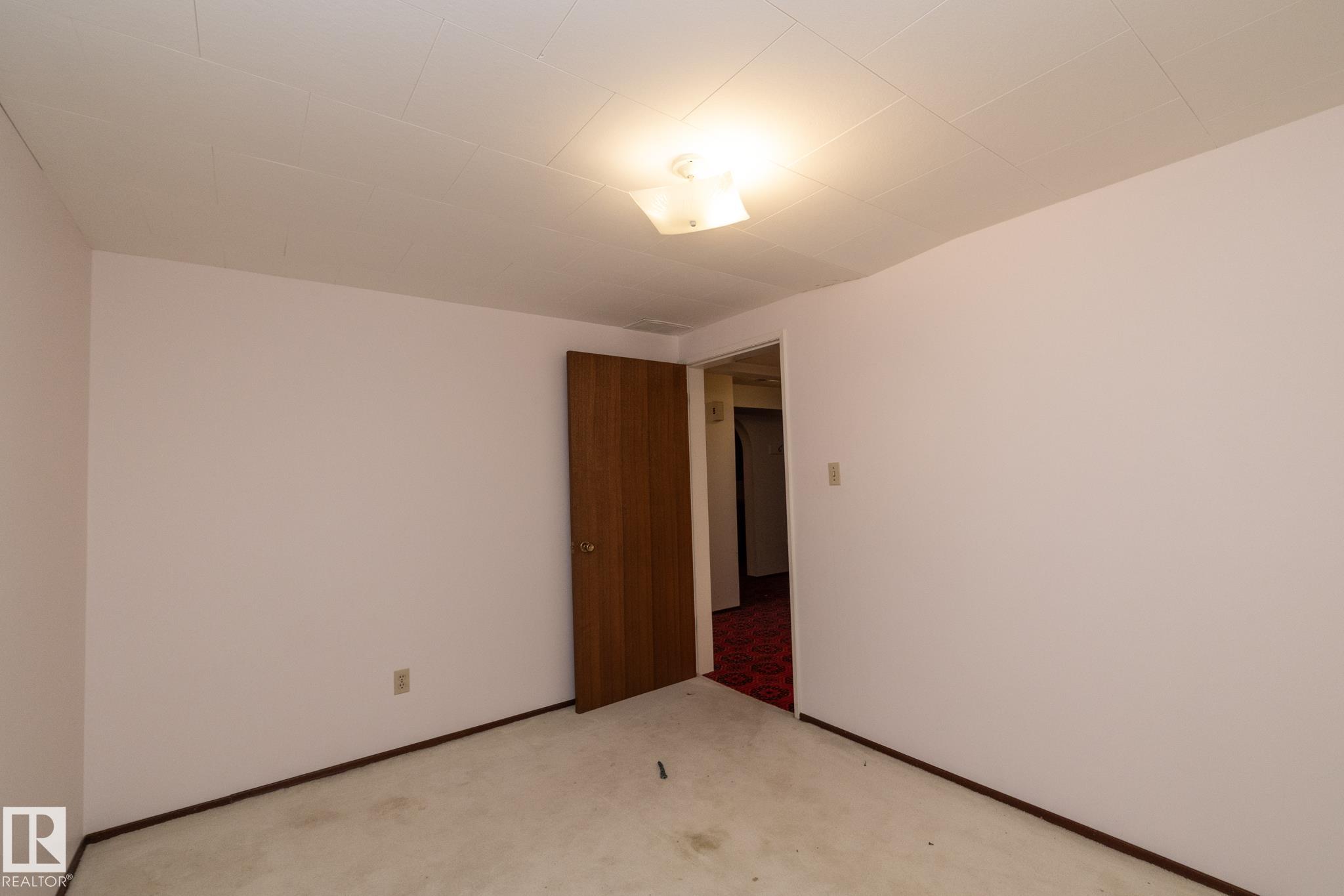 Photo 47 at 11322 52 Street NW, Highlands, Edmonton