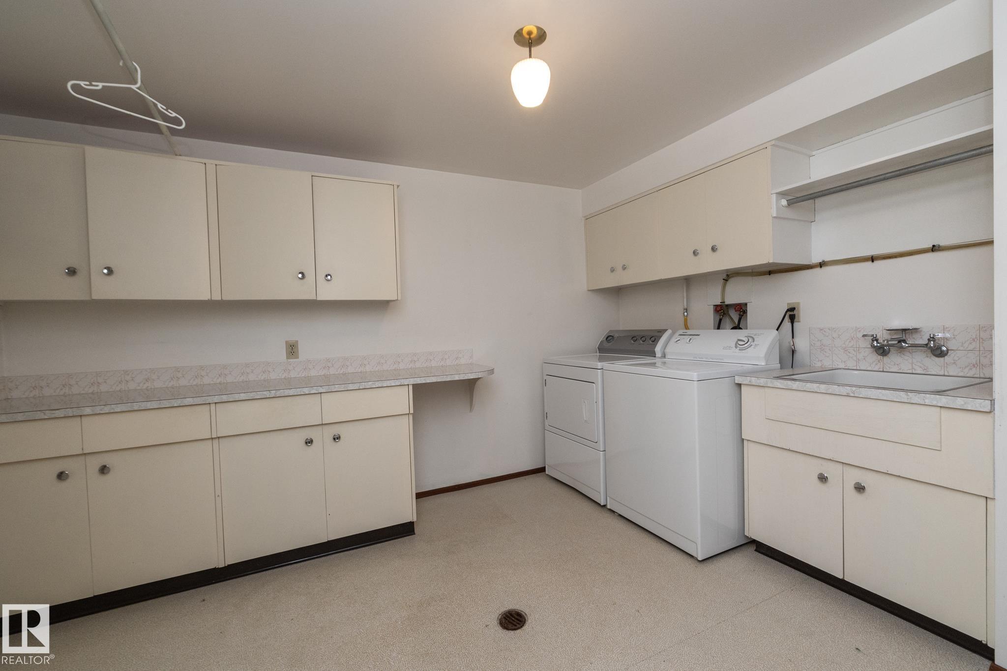 Photo 55 at 11322 52 Street NW, Highlands, Edmonton