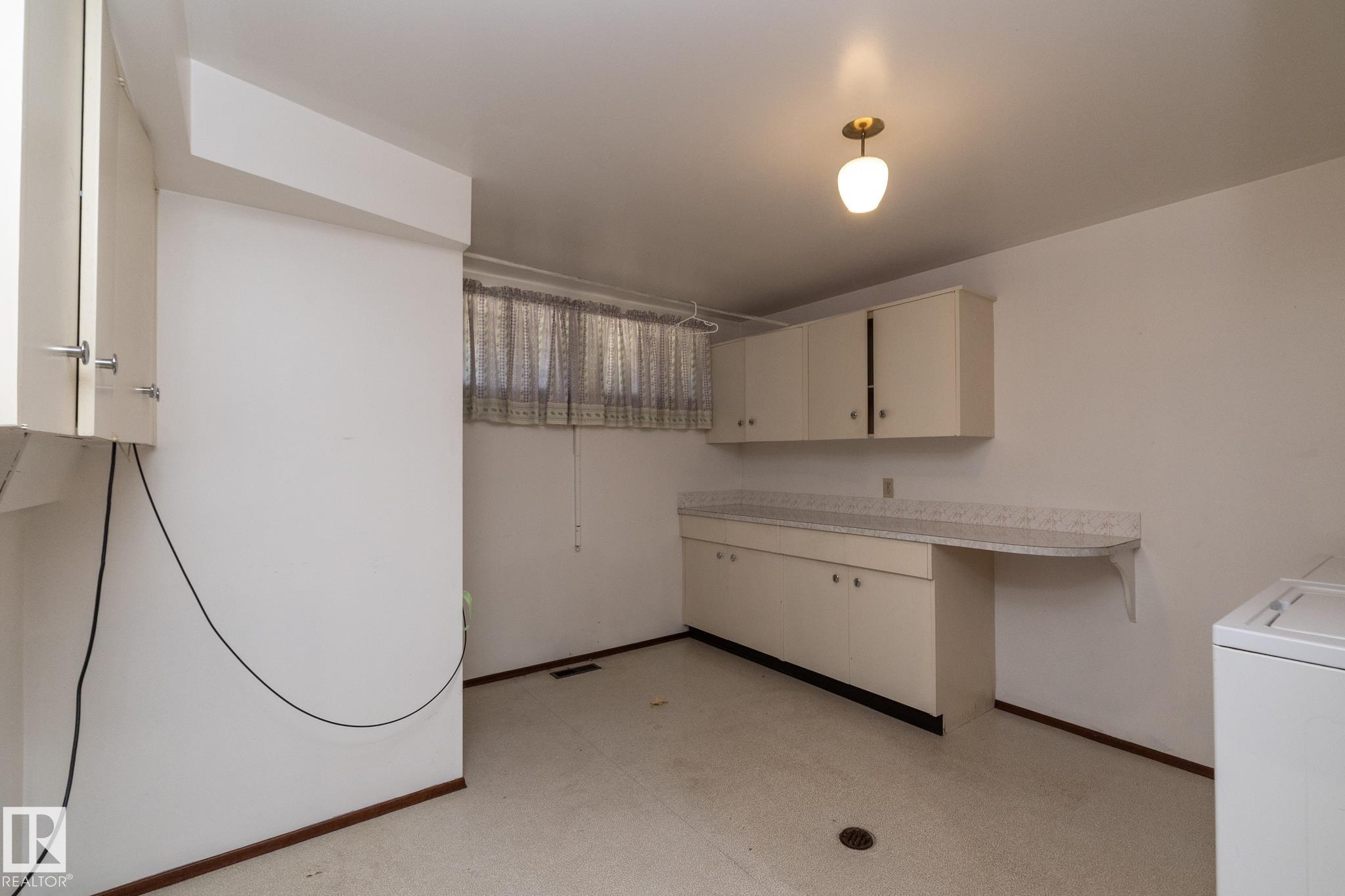 Photo 57 at 11322 52 Street NW, Highlands, Edmonton