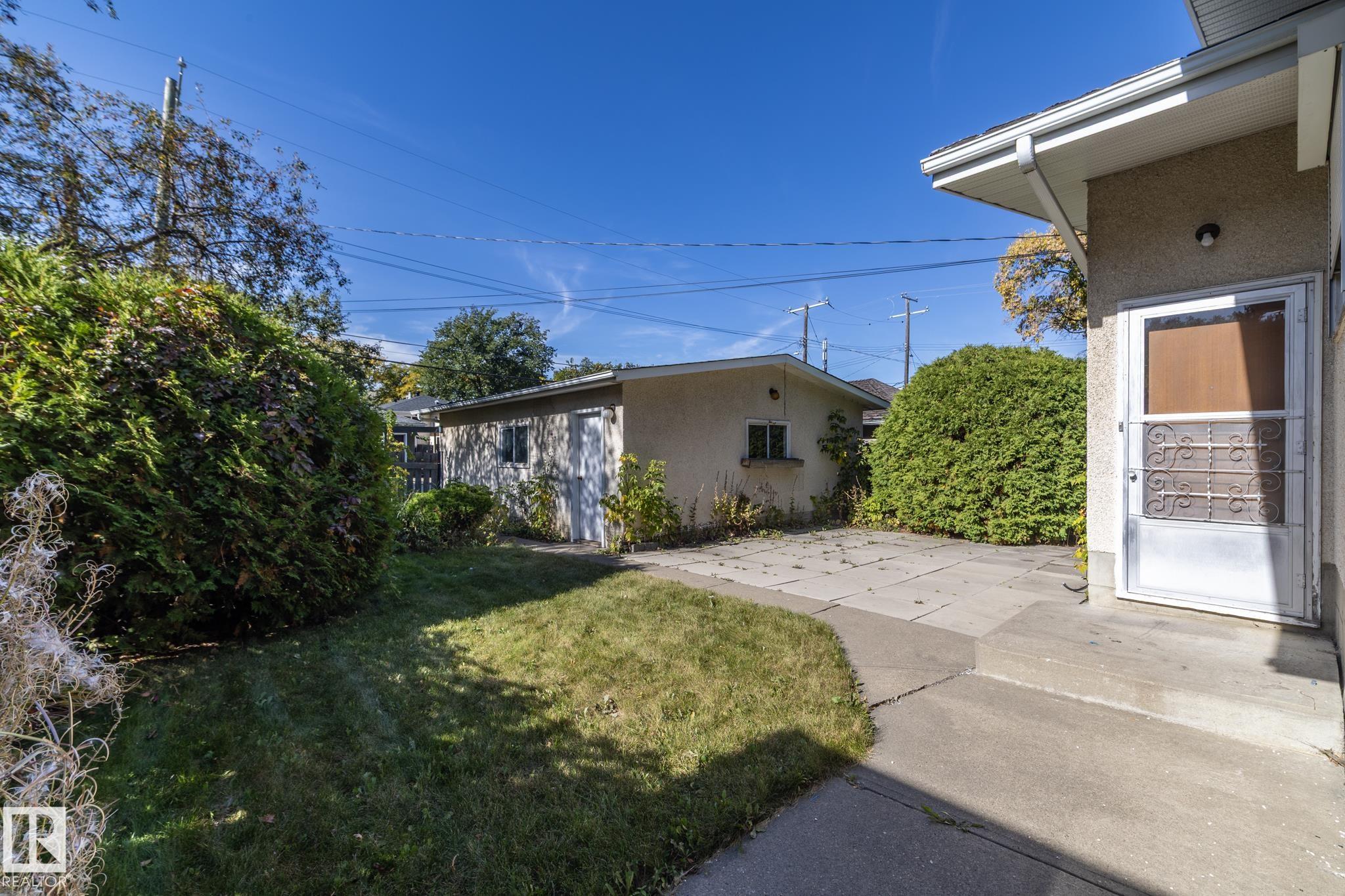 Photo 60 at 11322 52 Street NW, Highlands, Edmonton