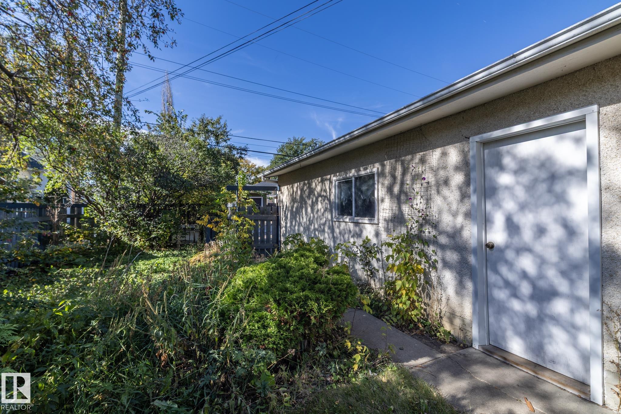 Photo 63 at 11322 52 Street NW, Highlands, Edmonton