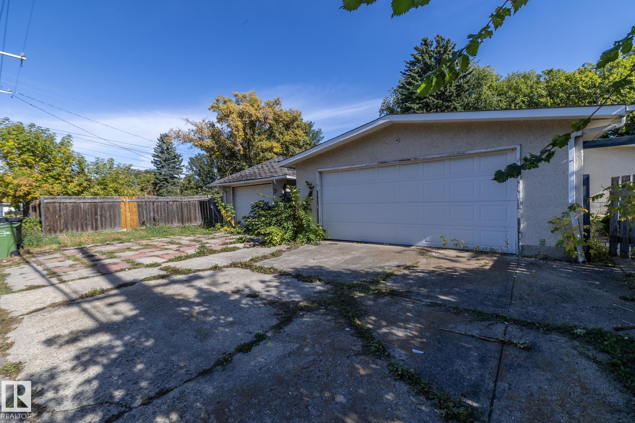 Photo 69 at 11322 52 Street NW, Highlands, Edmonton