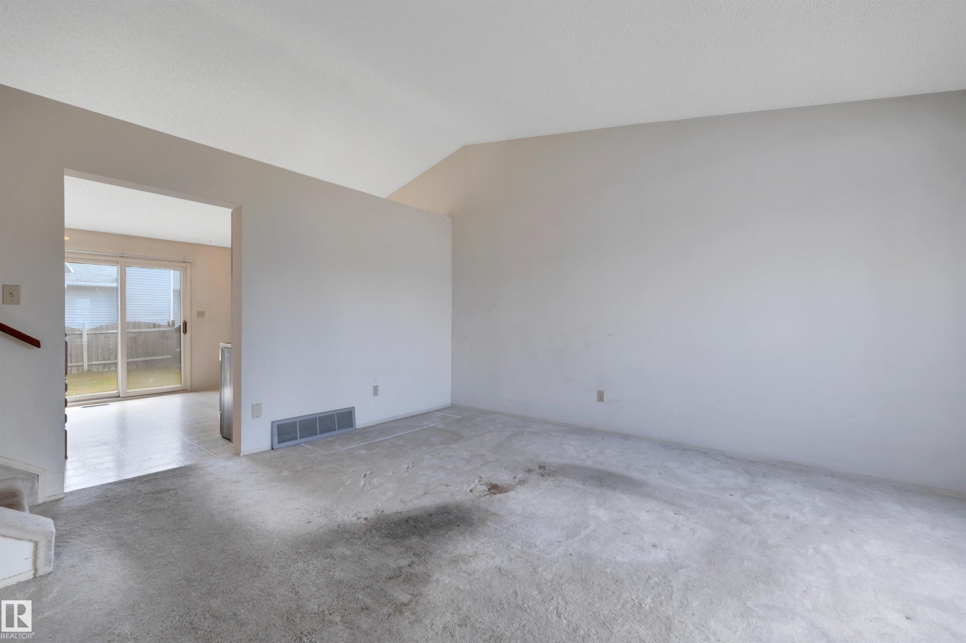 Photo 6 at 14819 35 Street NW, Kirkness, Edmonton