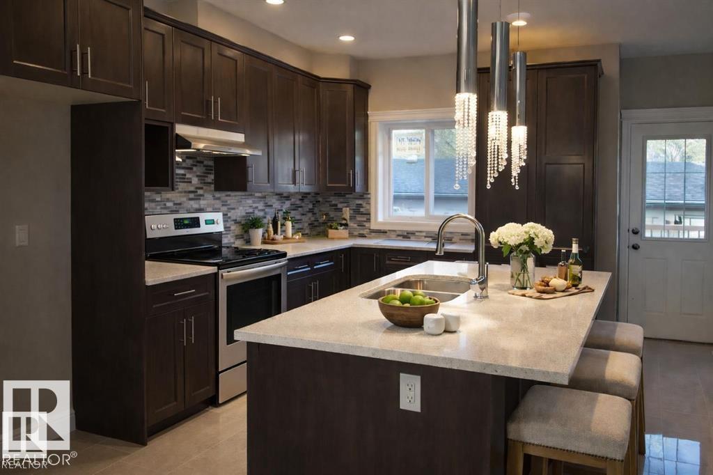 11903 37 Street NW, Beacon Heights, Edmonton
