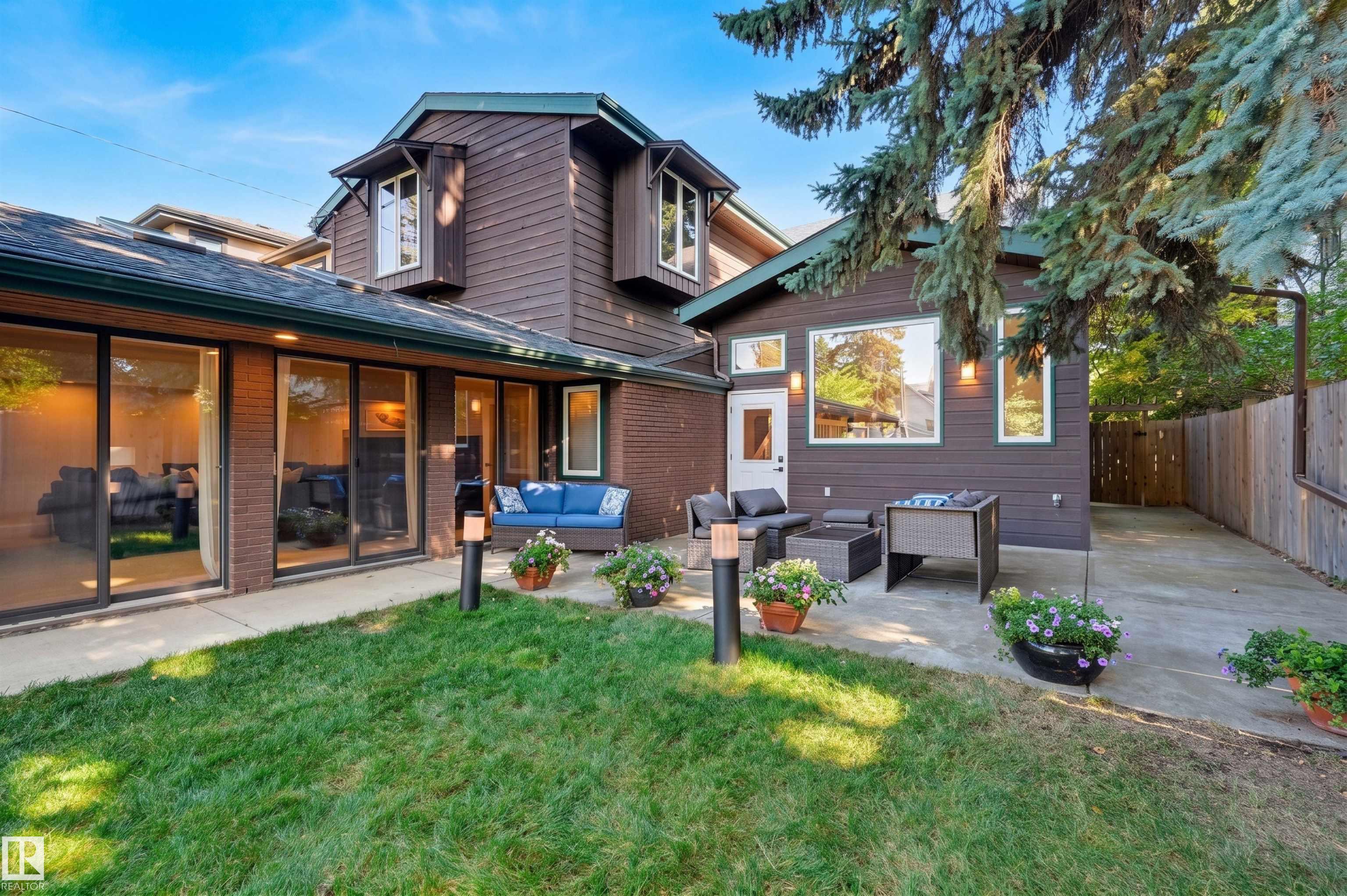 https://zimg.paragon.ice.com/ParagonImages/Property/PM/RAE/225423986/51/0/0/87d071bb397f03065e084027e366f0dd/1/ff40e9343fba2ae884328a71fa509111/225423986-05c32861-8794-4894-b04b-51428f4af23c.JPG