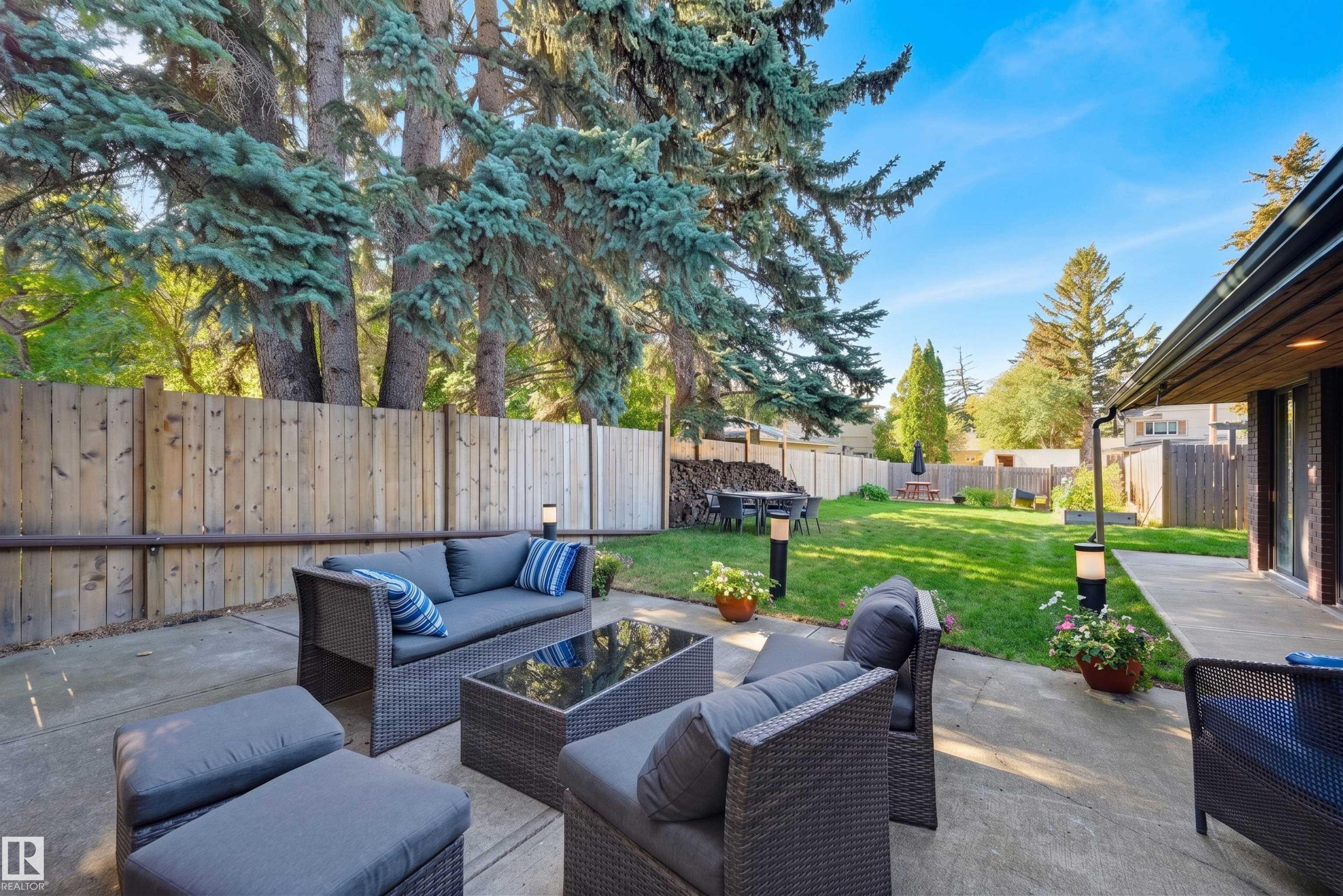 https://zimg.paragon.ice.com/ParagonImages/Property/PM/RAE/225423986/53/0/0/ecb242dc0d11961d4819824b665231c4/1/ff40e9343fba2ae884328a71fa509111/225423986-7159a96b-6660-40a7-b985-675eddb68aec.JPG