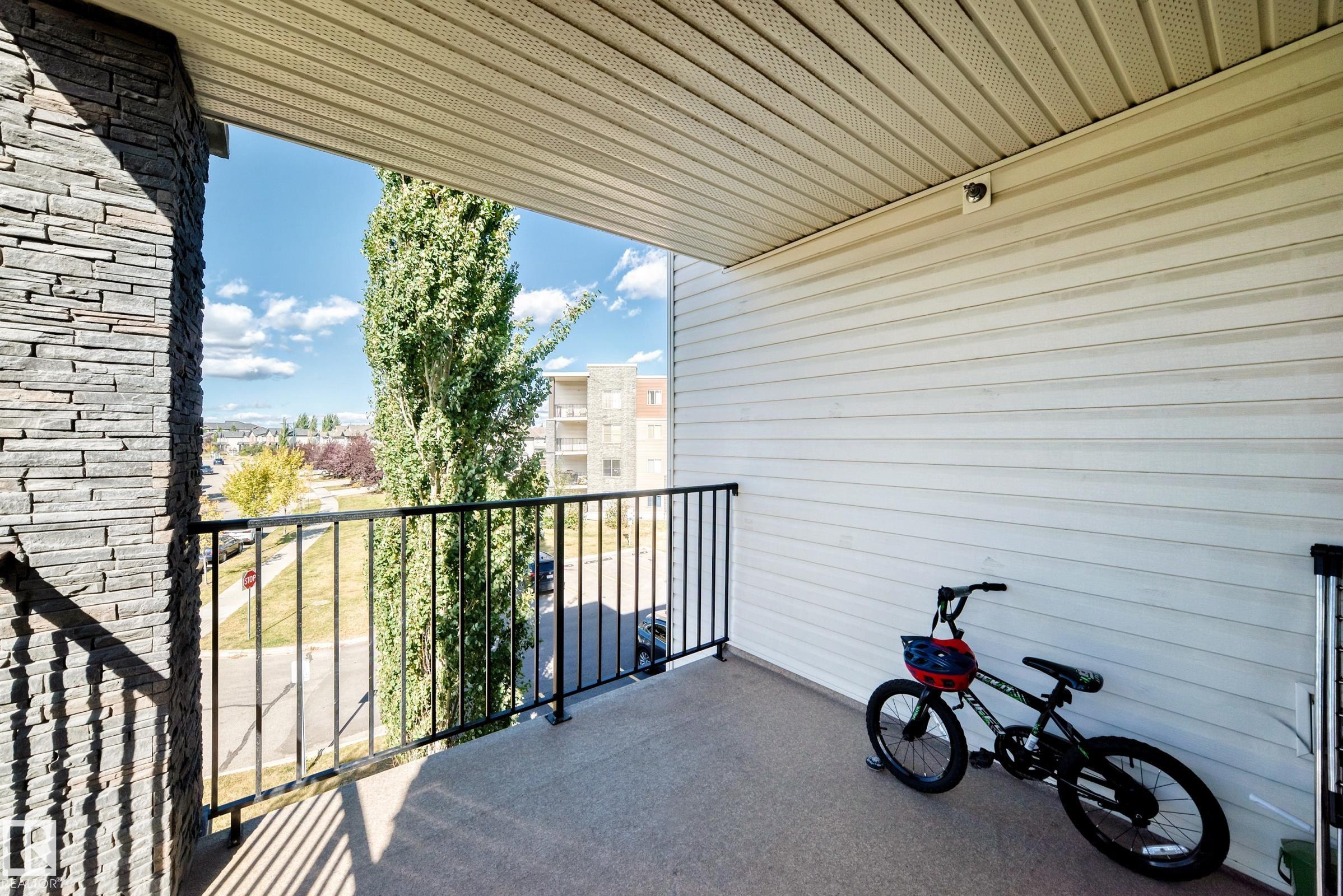 https://zimg.paragon.ice.com/ParagonImages/Property/PM/RAE/225424041/21/0/0/02ed44c92b908fe696ffbac6e8878359/1/8af1504904f271e760244020fe948591/225424041-93a7aae3-abc1-42b7-8e85-e8dfd2c7fb48.JPG