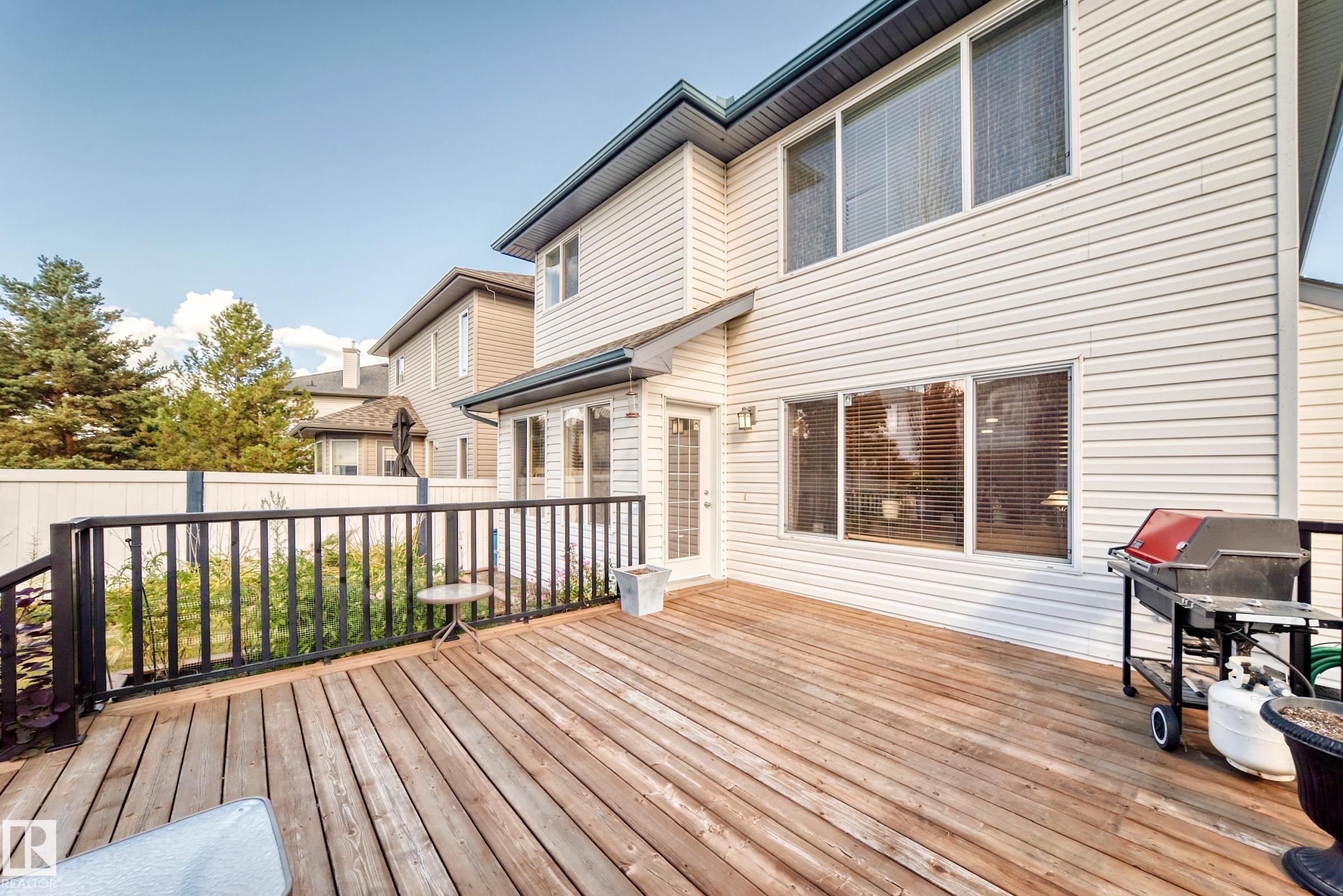 https://zimg.paragon.ice.com/ParagonImages/Property/PM/RAE/225424068/42/0/0/cf1da3f58cdc0f461f7670e1e399265b/1/8a752783f73a67e908489ba0f52d8e00/225424068-8399ddd4-e8a4-4d74-8998-44883628b070.JPG