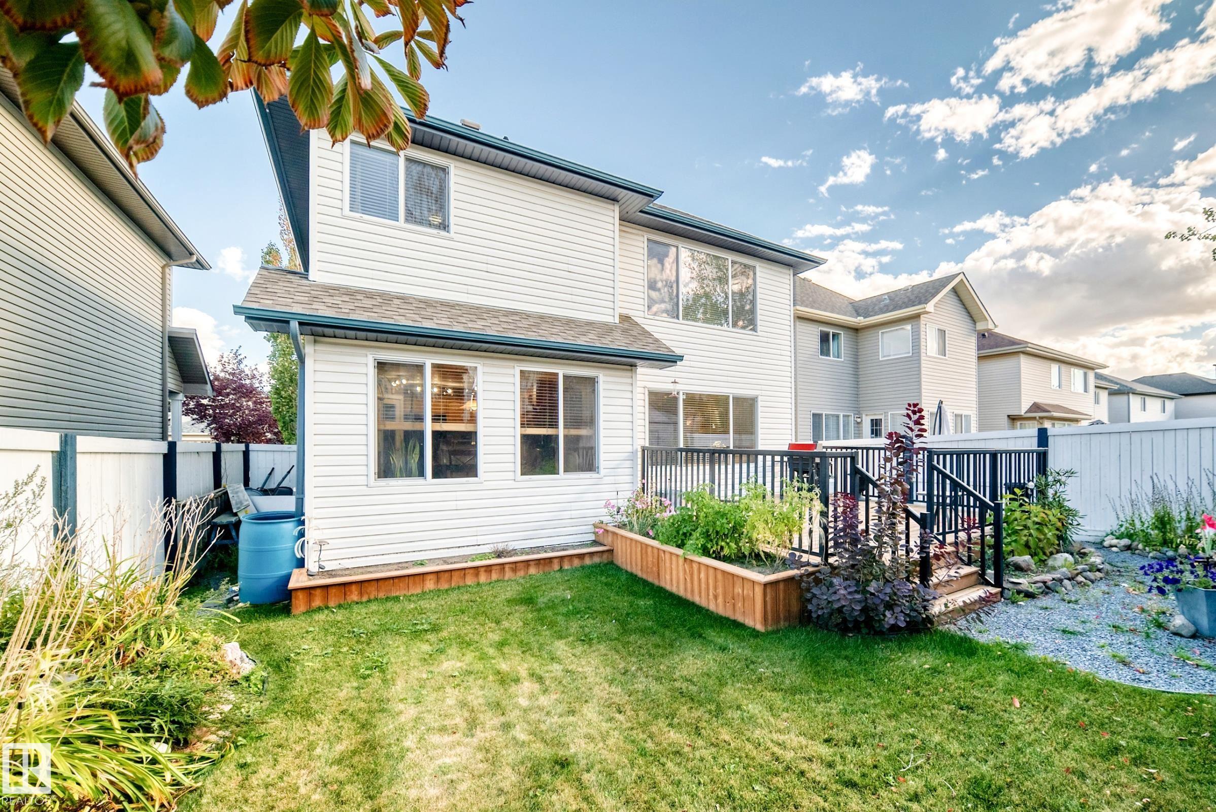 https://zimg.paragon.ice.com/ParagonImages/Property/PM/RAE/225424068/44/0/0/369c57869836cc04d67ef8a7123f8057/1/8a752783f73a67e908489ba0f52d8e00/225424068-fb82c55c-2f24-40a3-a902-efa586b66595.JPG