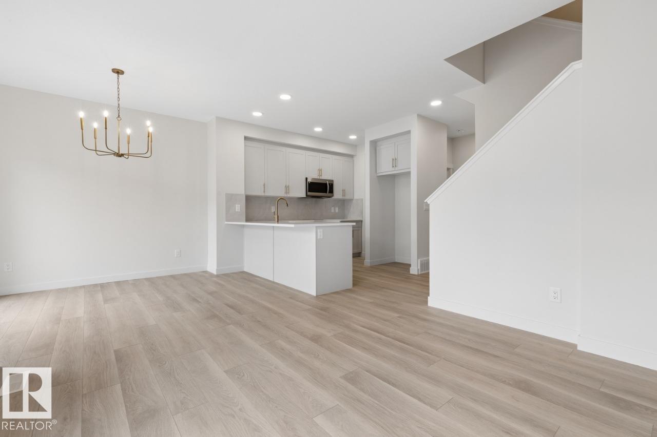 Photo 13 at 1847 188 Street NW, River's Edge, Edmonton