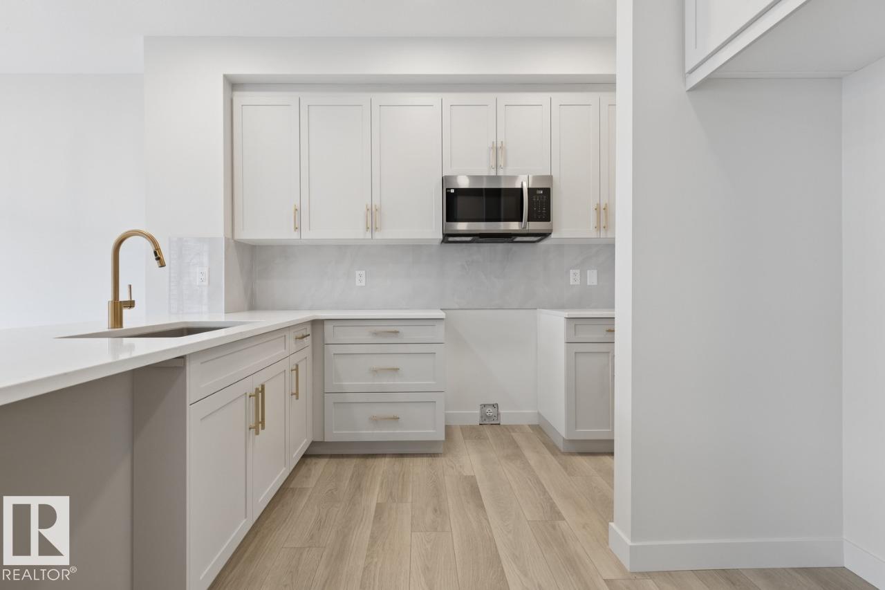 Photo 8 at 1847 188 Street NW, River's Edge, Edmonton