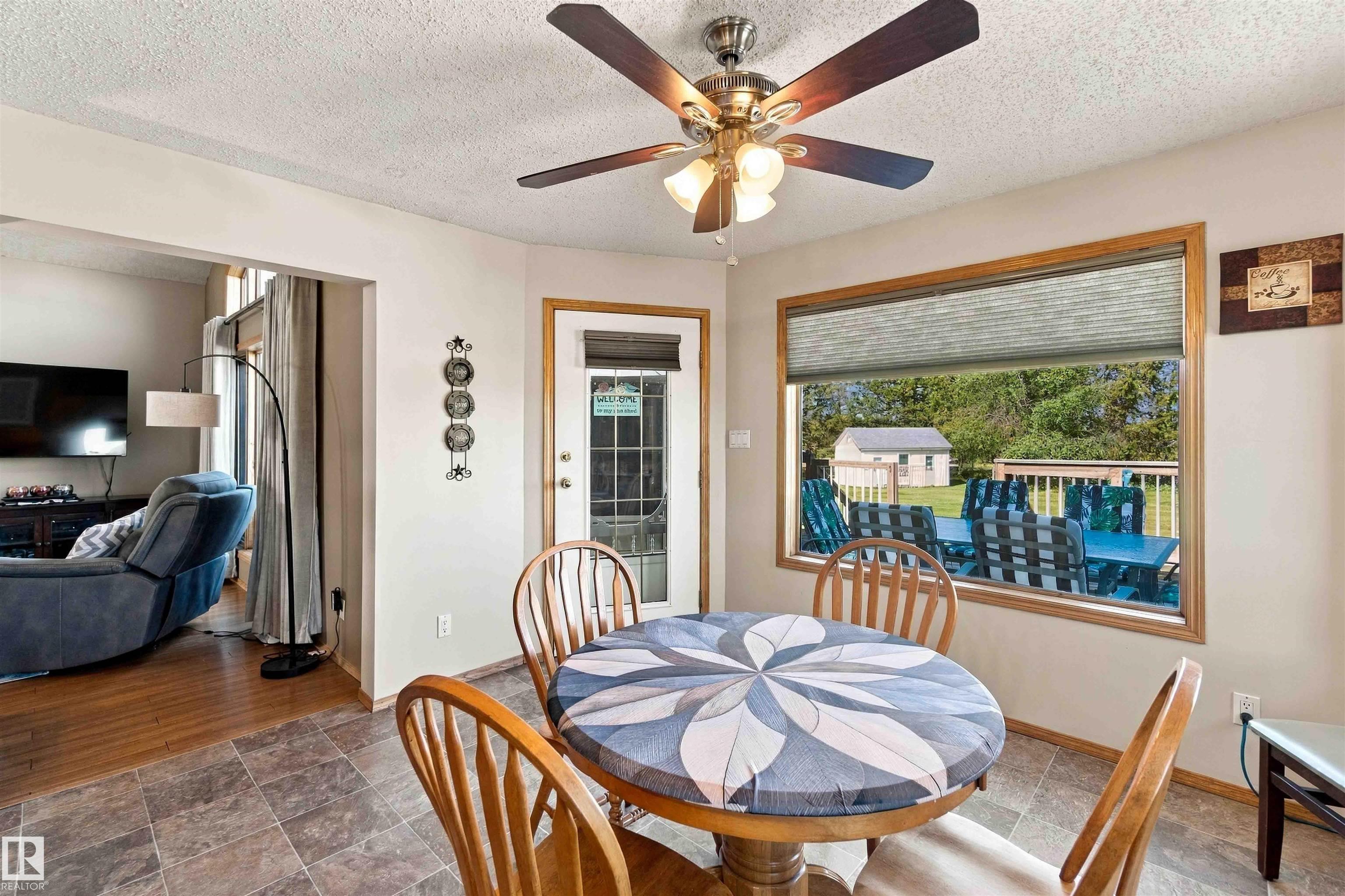 Photo 18 at 16, 56019 Rge Rd 230, Casa Vista, Rural Sturgeon County