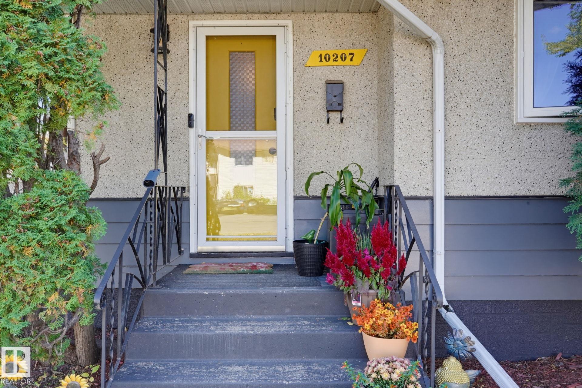Picture for 10207 &amp; 10209 120 AV NW