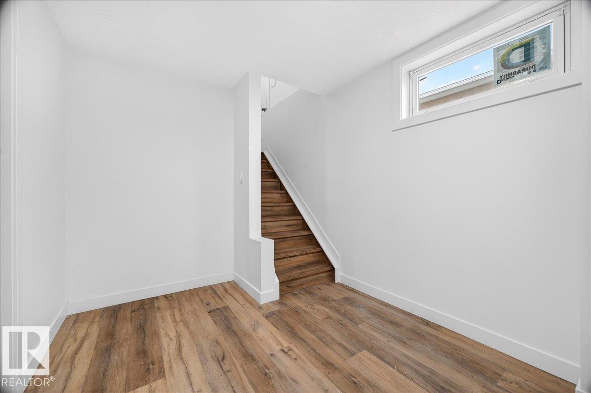 https://zimg.paragon.ice.com/ParagonImages/Property/PM/RAE/225424147/17/0/0/71ad519ccd1bc51effe69946237a10ac/1/84812afe53ea9560c31f78e00c213b8d/225424147-4C60881F-8A37-4249-8208-EABC8ED4D6C8.JPG