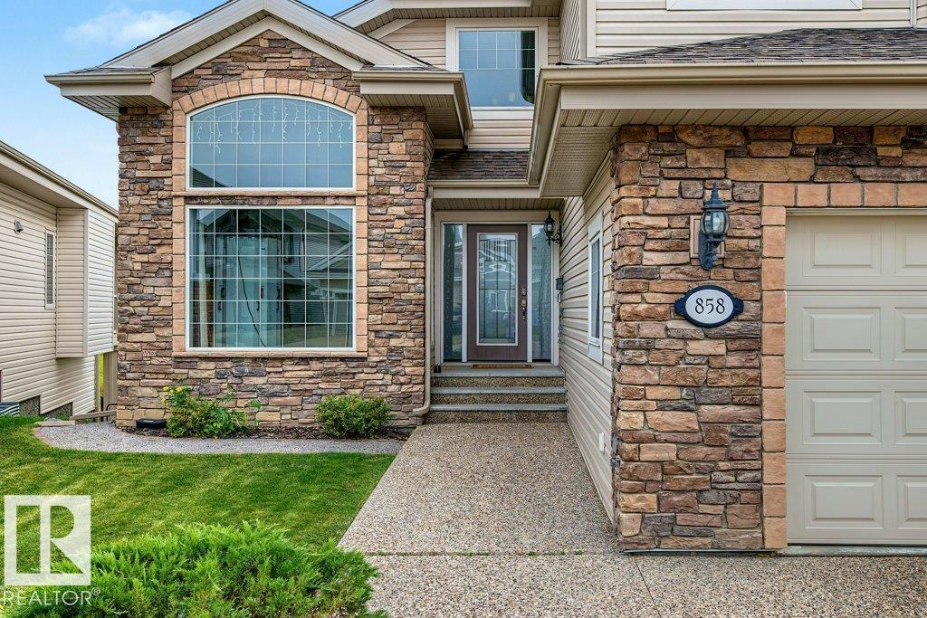 858 Hodgins Road NW, The Hamptons, Edmonton