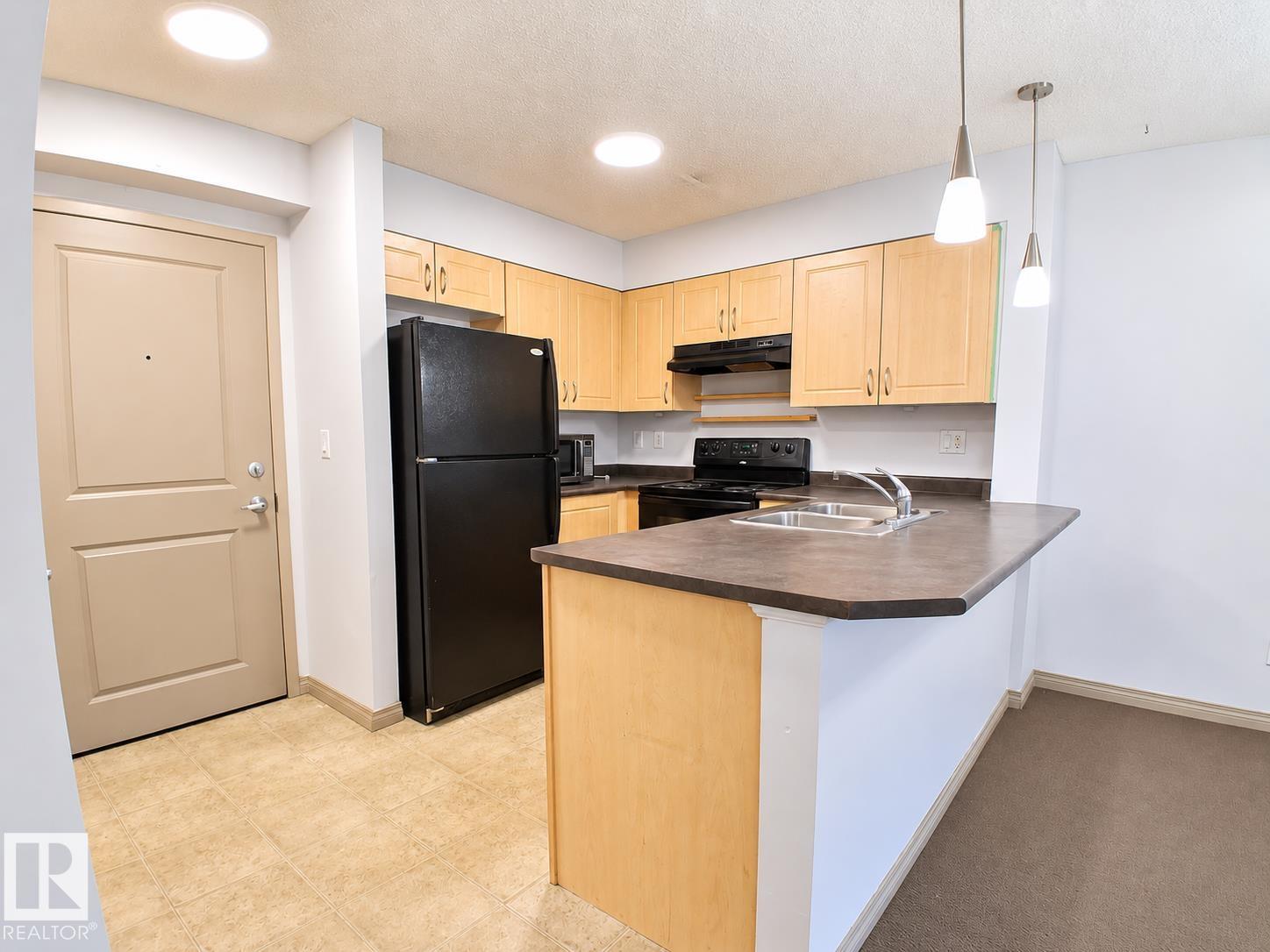 Photo 10 at 114 - 11453 Ellerslie Road SW, Rutherford, Edmonton