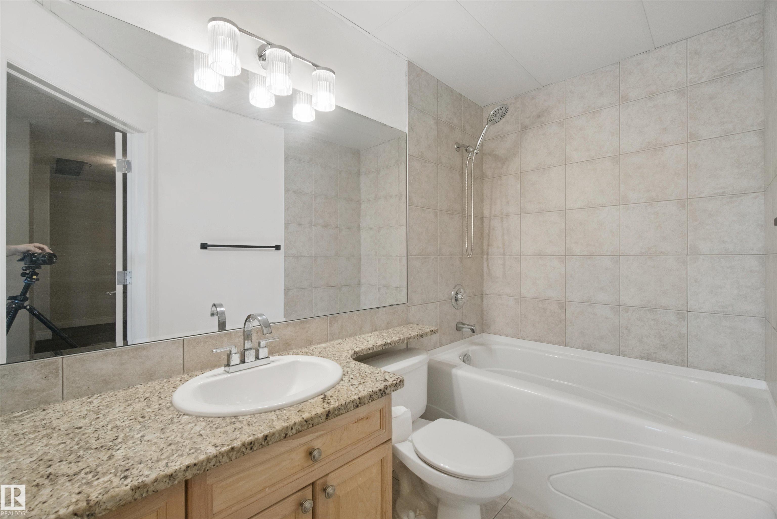 Photo 19 at 1006 - 10319 111 Street NW, Downtown, Edmonton