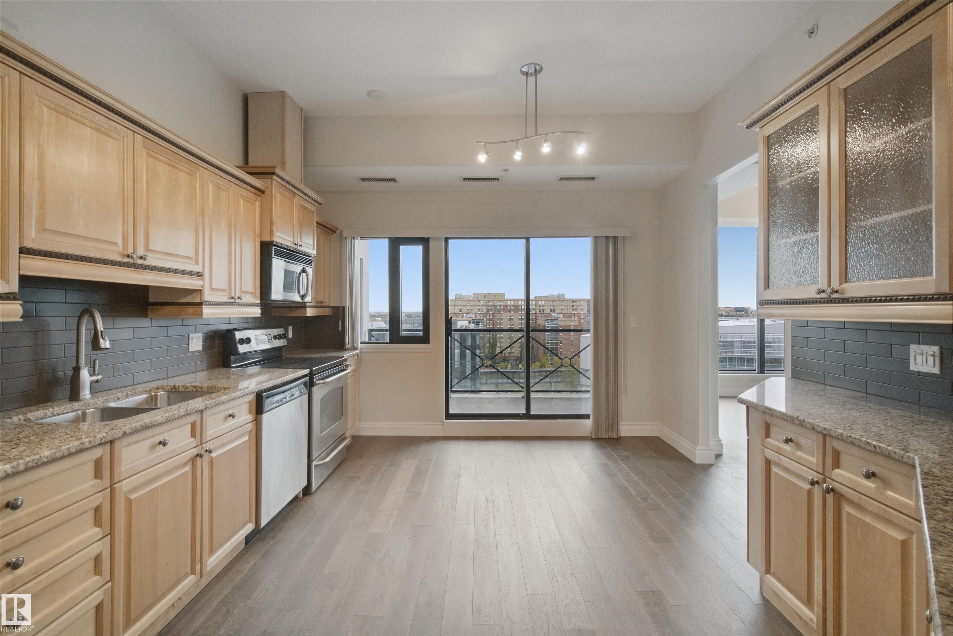 Photo 9 at 1006 - 10319 111 Street NW, Downtown, Edmonton
