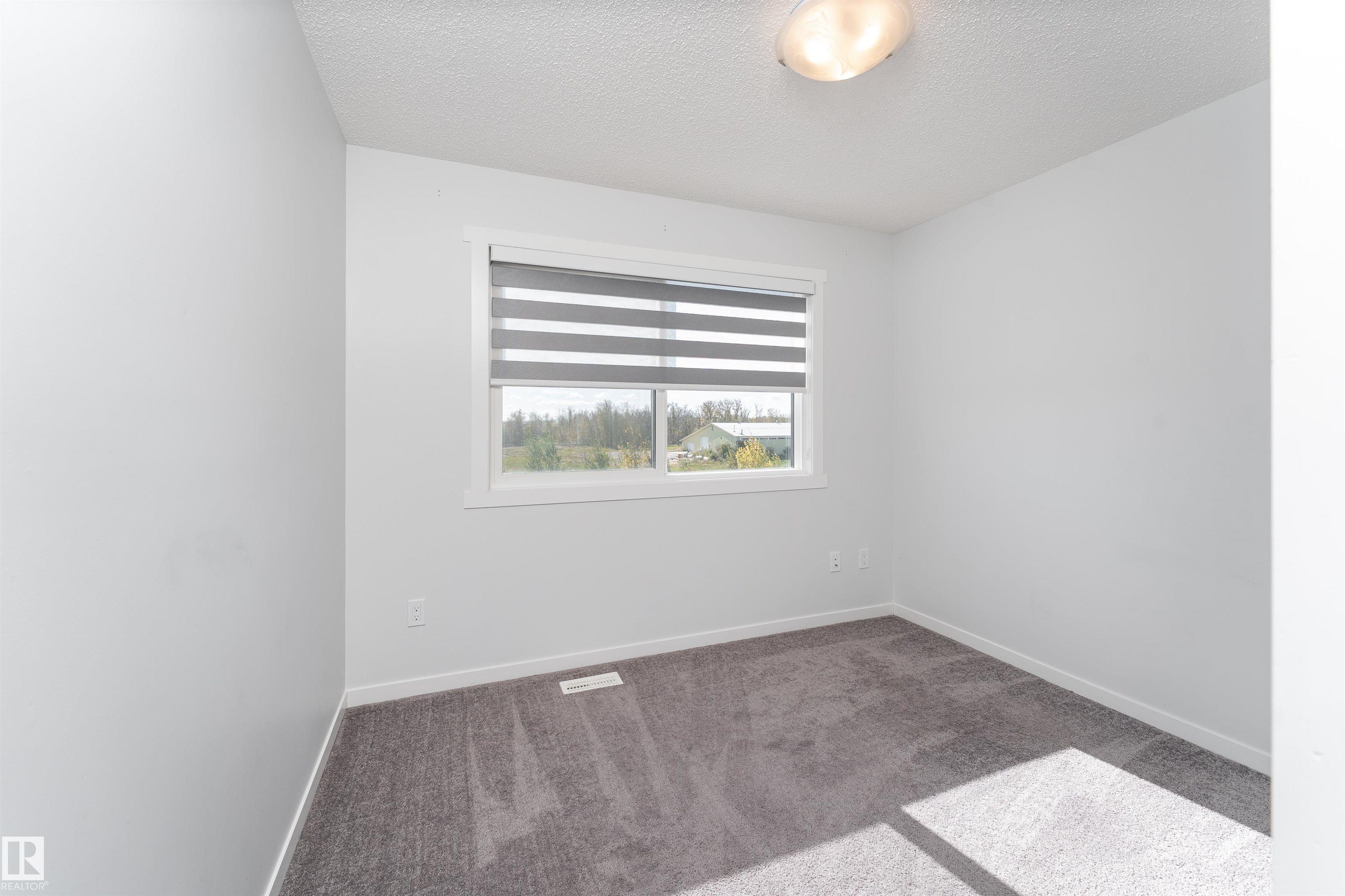 Photo 7 at 40 - 850 Secord Boulevard NW, Secord, Edmonton