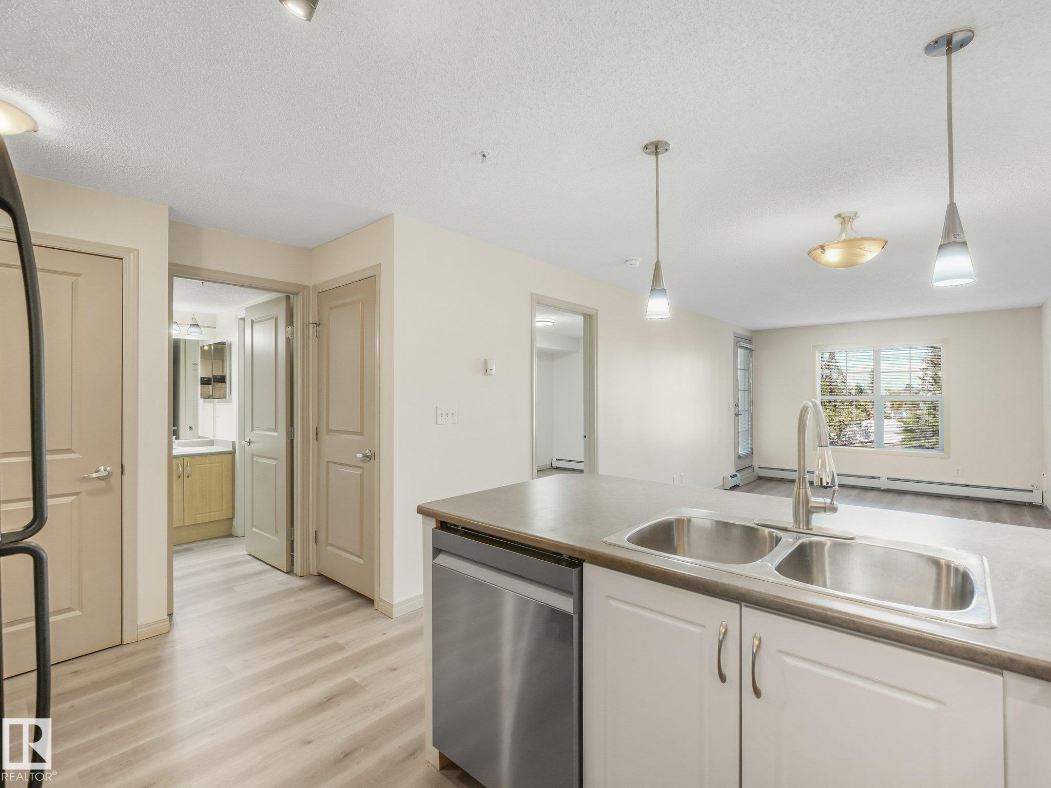Photo 20 at 214 - 11445 Ellerslie Road SW, Rutherford, Edmonton