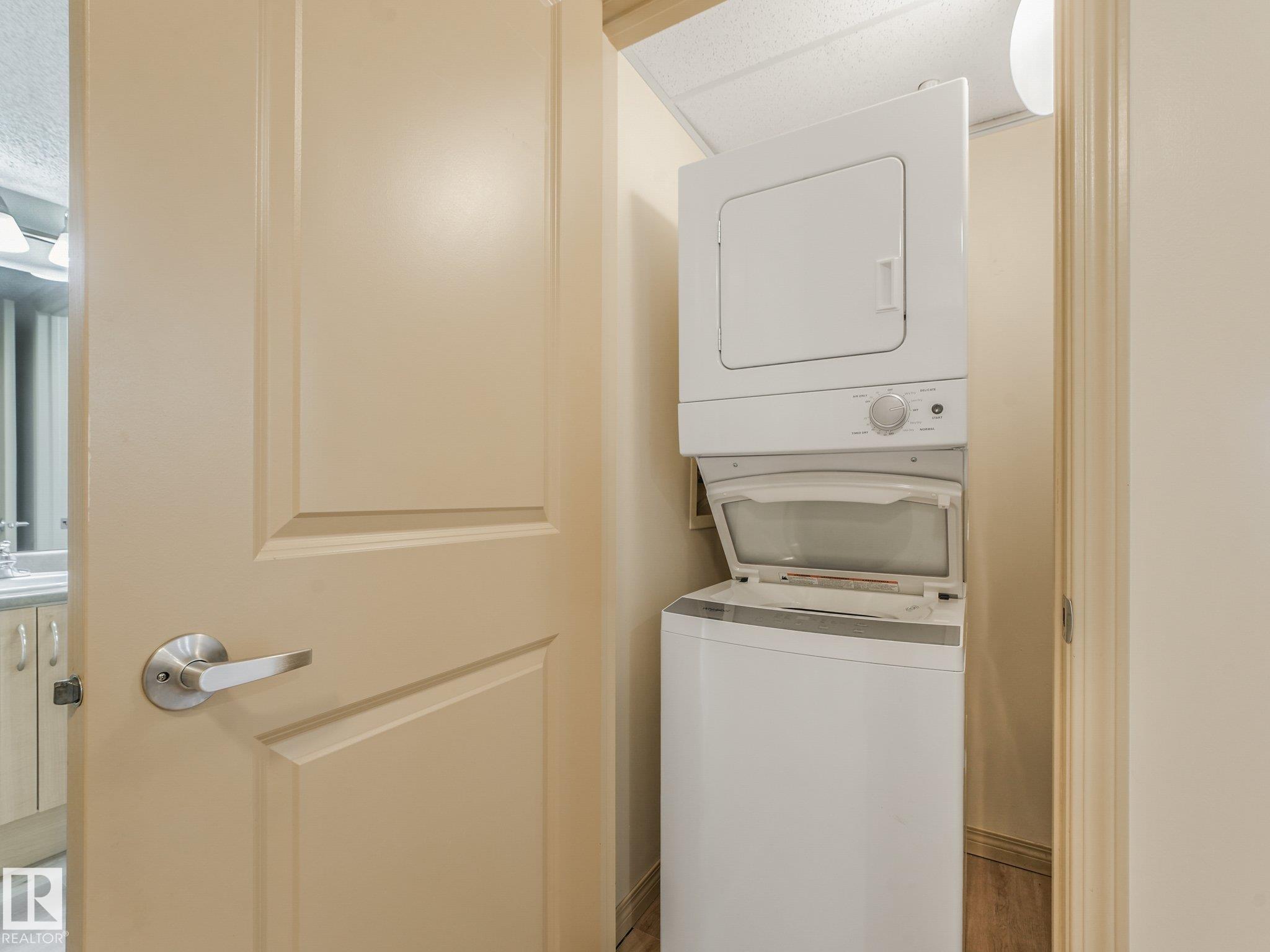 Photo 30 at 214 - 11445 Ellerslie Road SW, Rutherford, Edmonton