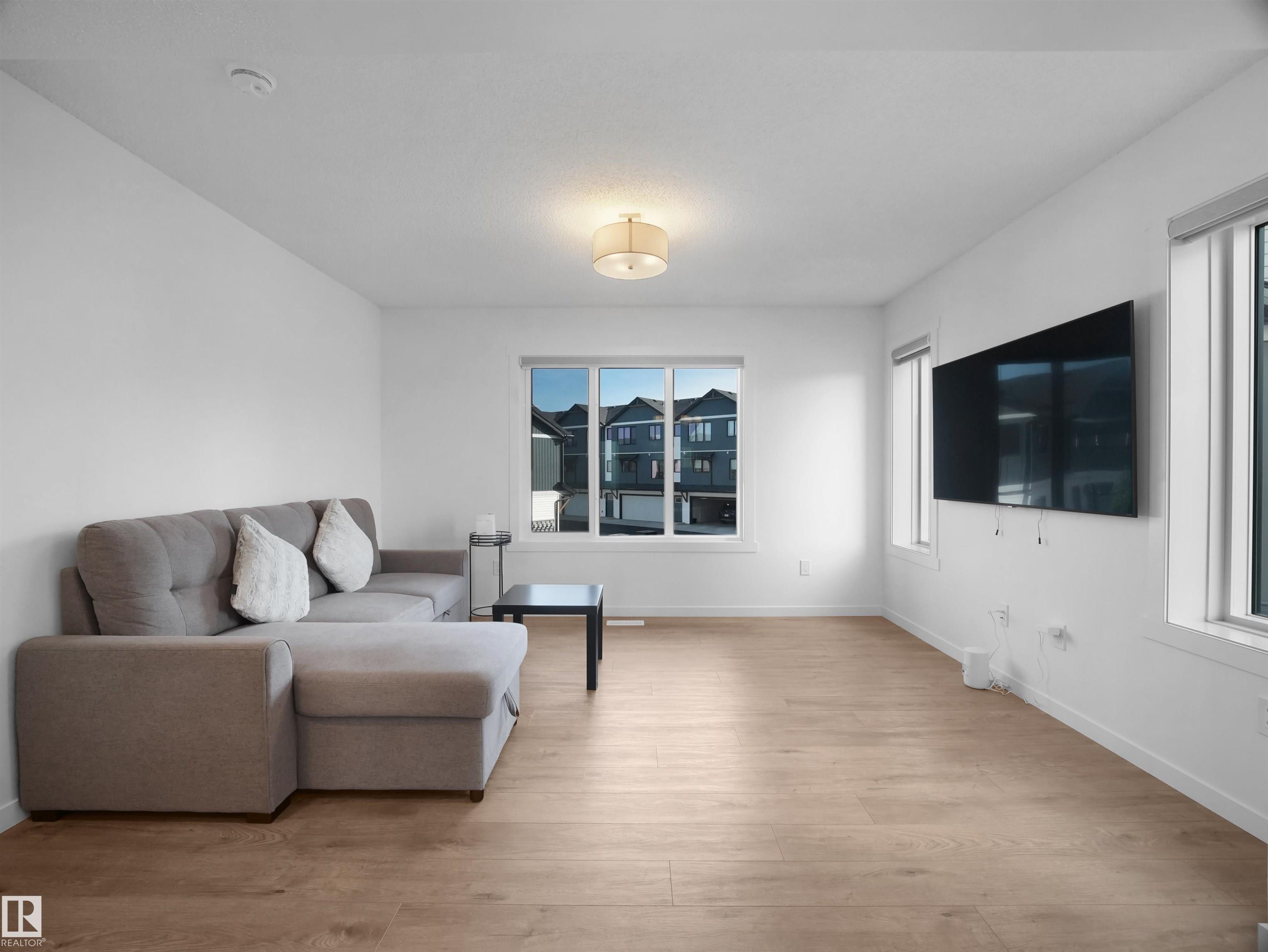 Photo 11 at 44 - 1025 Secord Promenade NW, Secord, Edmonton