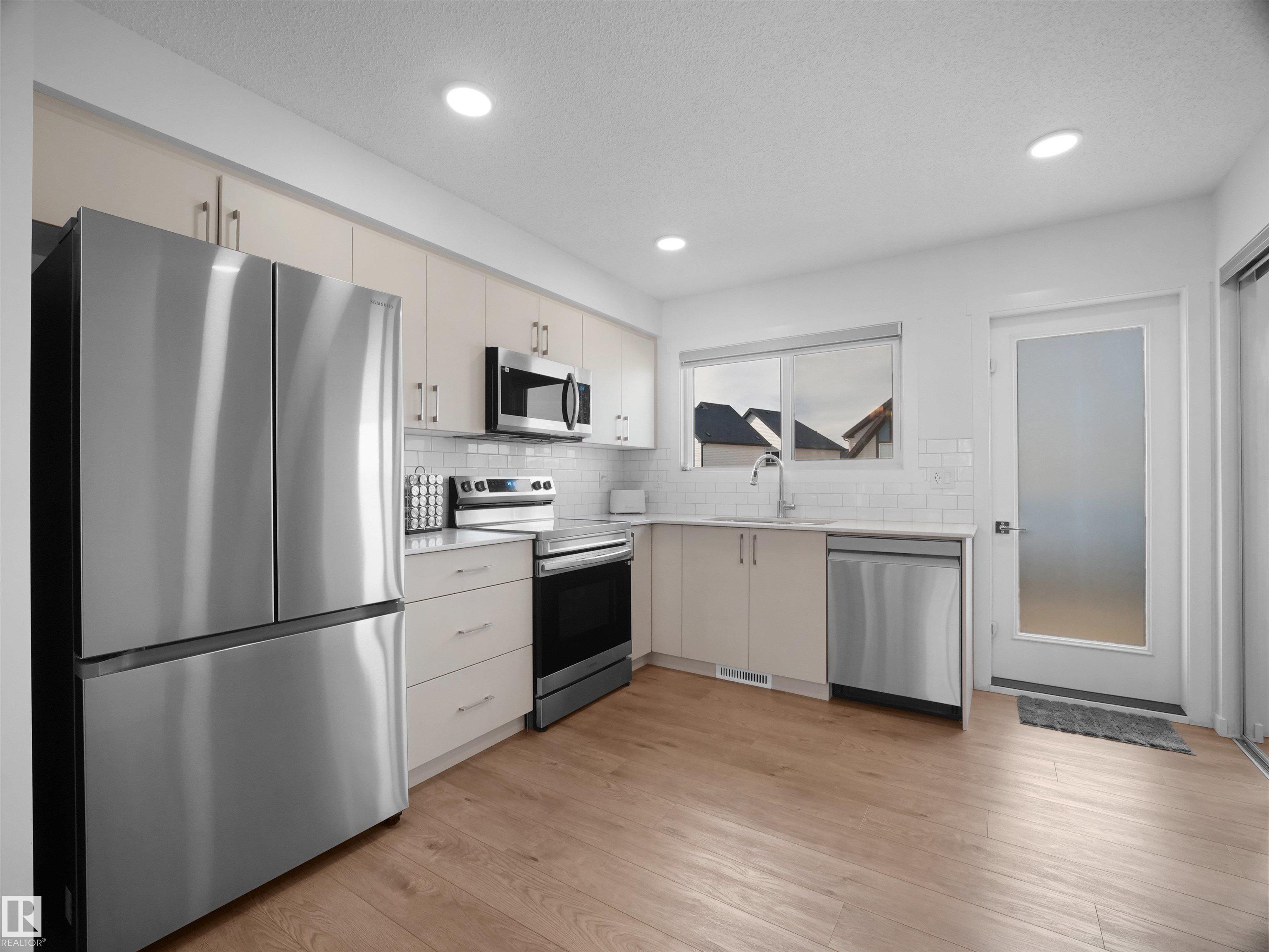 Photo 14 at 44 - 1025 Secord Promenade NW, Secord, Edmonton