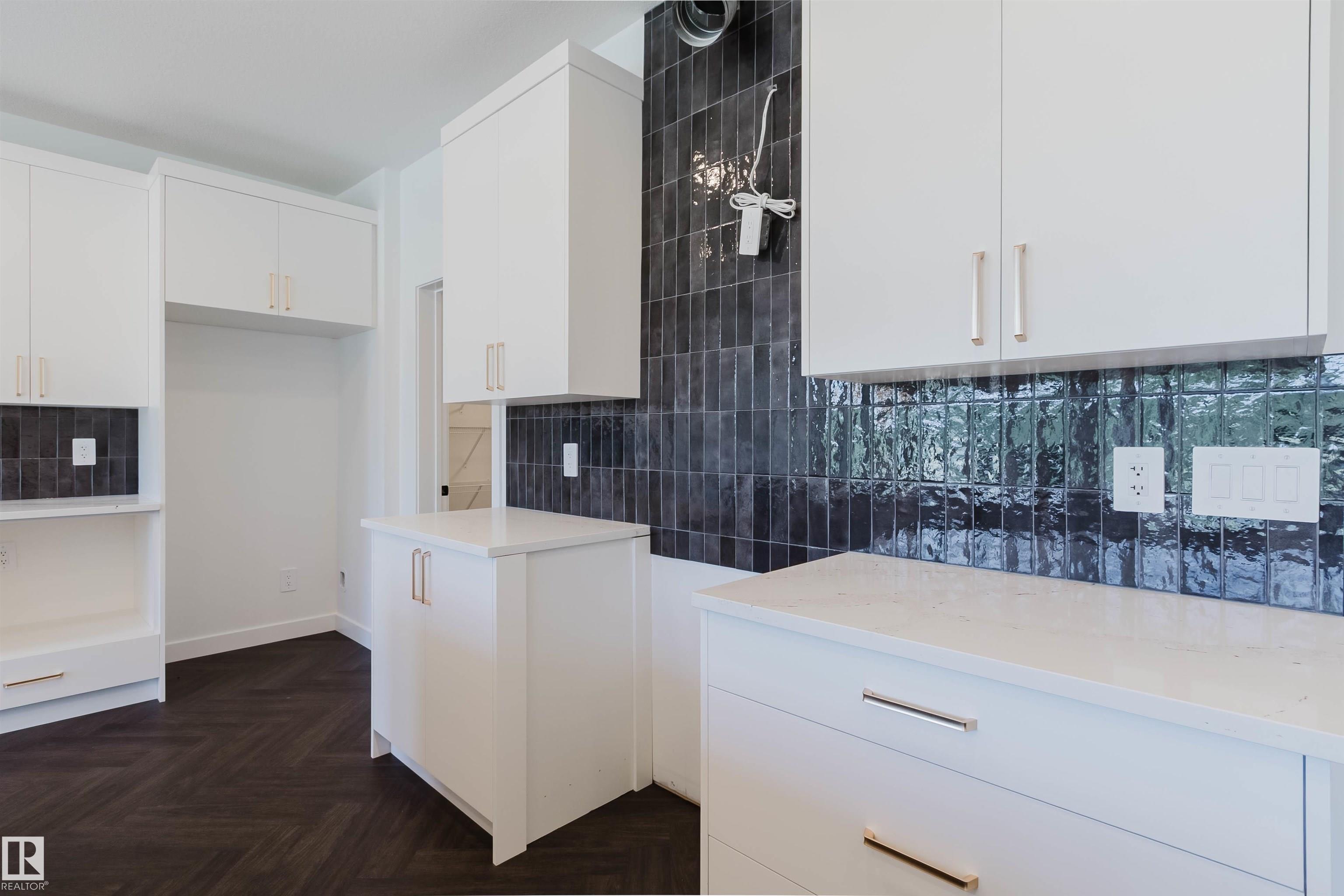 Photo 6 at 20624 43 Avenue NW, Edgemont, Edmonton