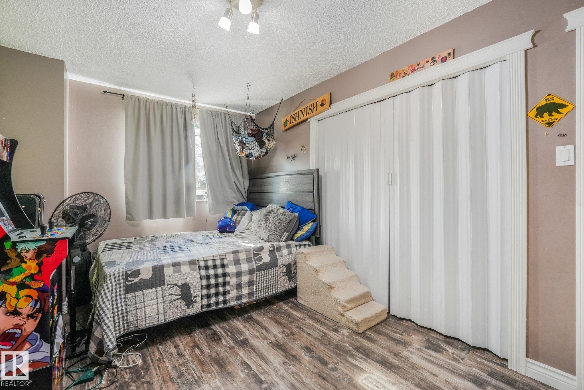 https://zimg.paragon.ice.com/ParagonImages/Property/PM/RAE/225424413/63/0/0/25de33a3f47da1214cdaaba1fbcd64a1/1/2f0b5cc5deda4f48a24b6b818306752d/225424413-1eef7ead-6995-48e7-b2b7-ec2a1a4f36df.JPG
