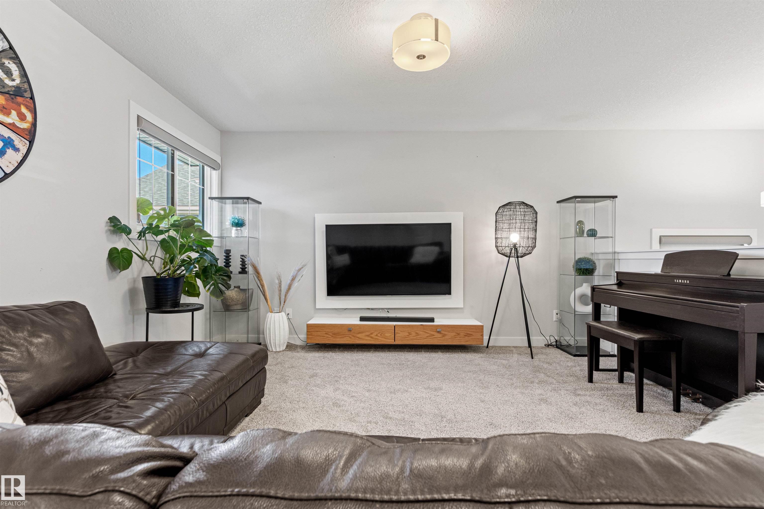 Photo 37 at 6615 Knox Place SW, Keswick, Edmonton