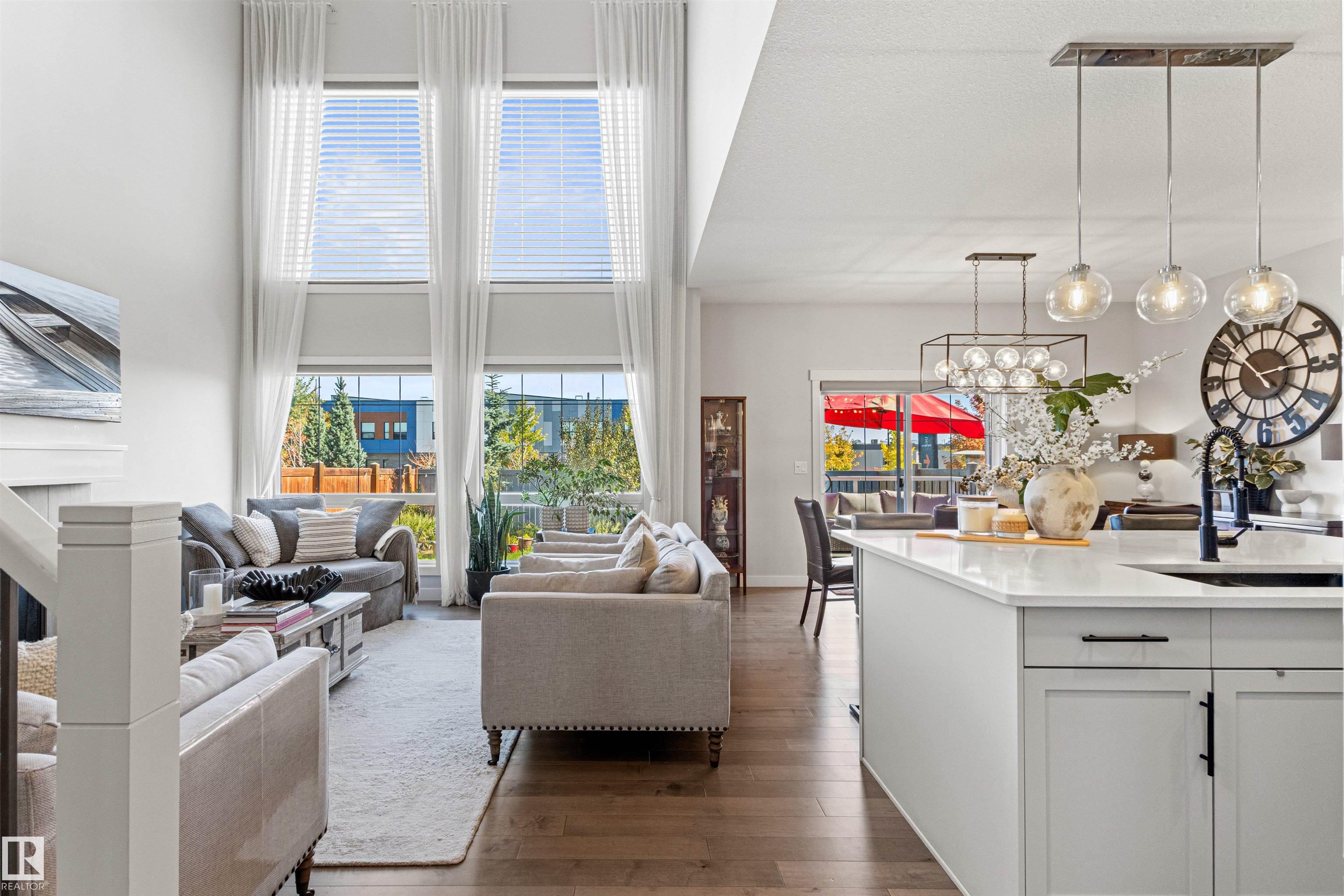 Photo 10 at 6615 Knox Place SW, Keswick, Edmonton