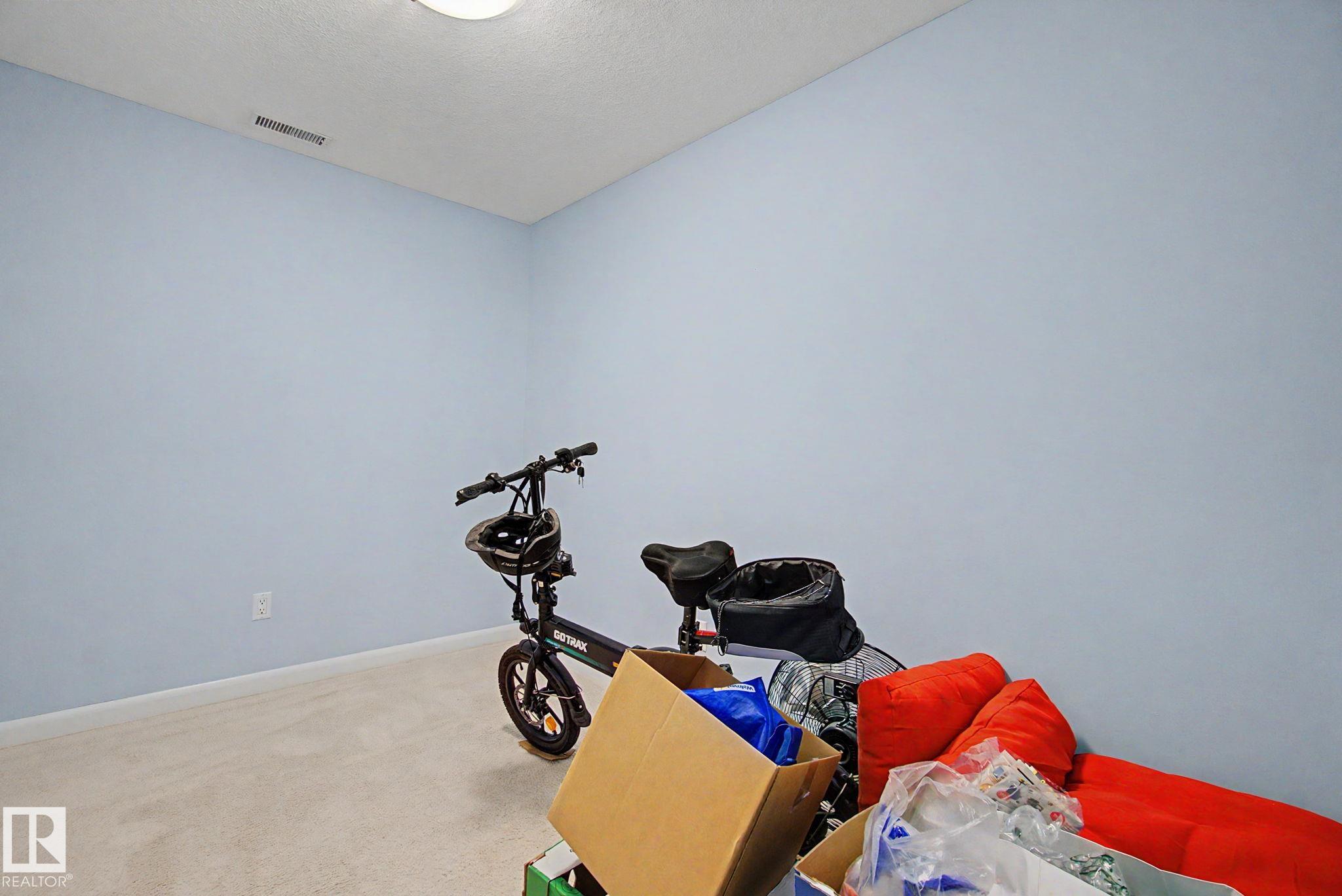 Photo 22 at 303 - 530 Hooke Road NW, Canon Ridge, Edmonton