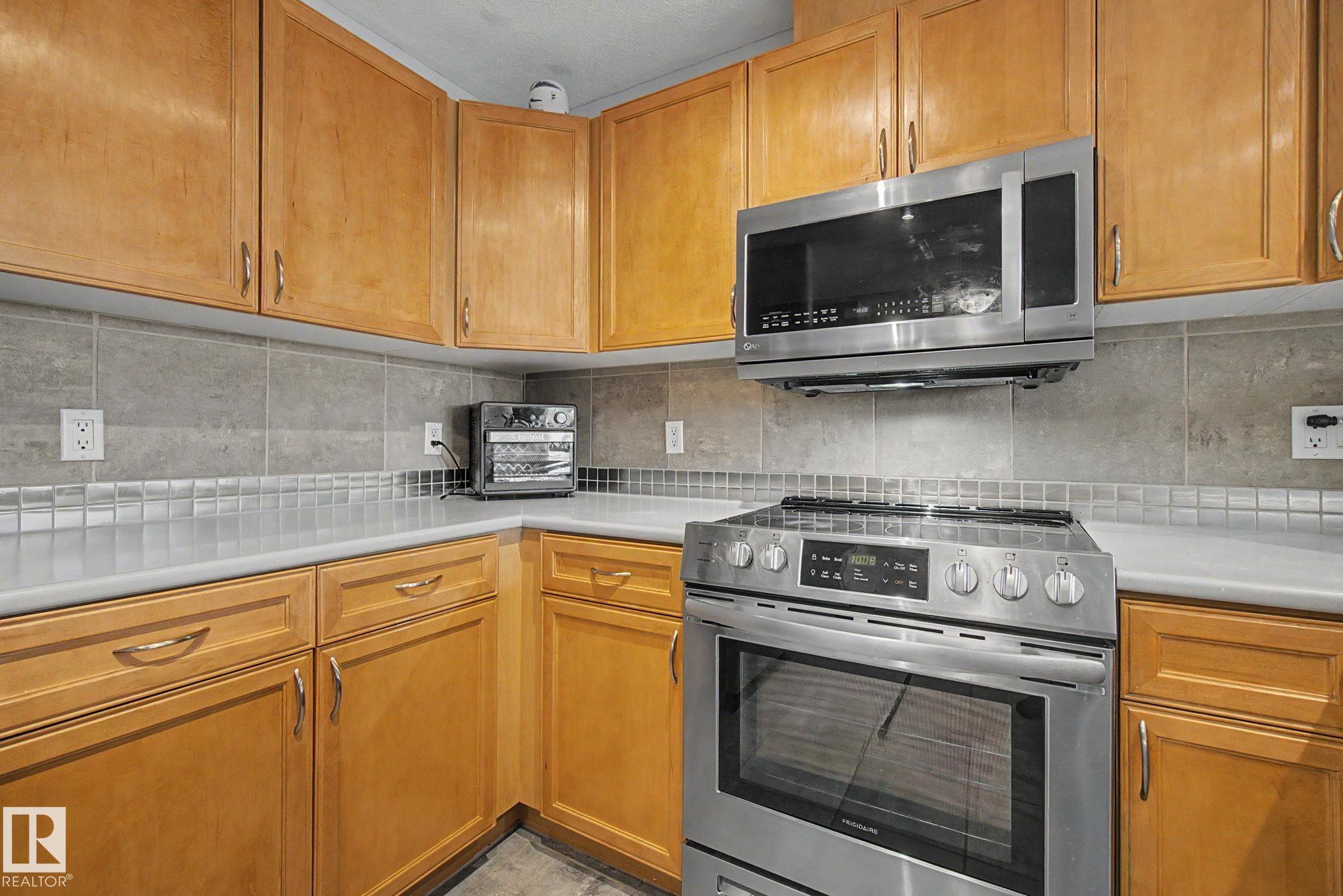 303 - 530 Hooke Road NW, Canon Ridge, Edmonton