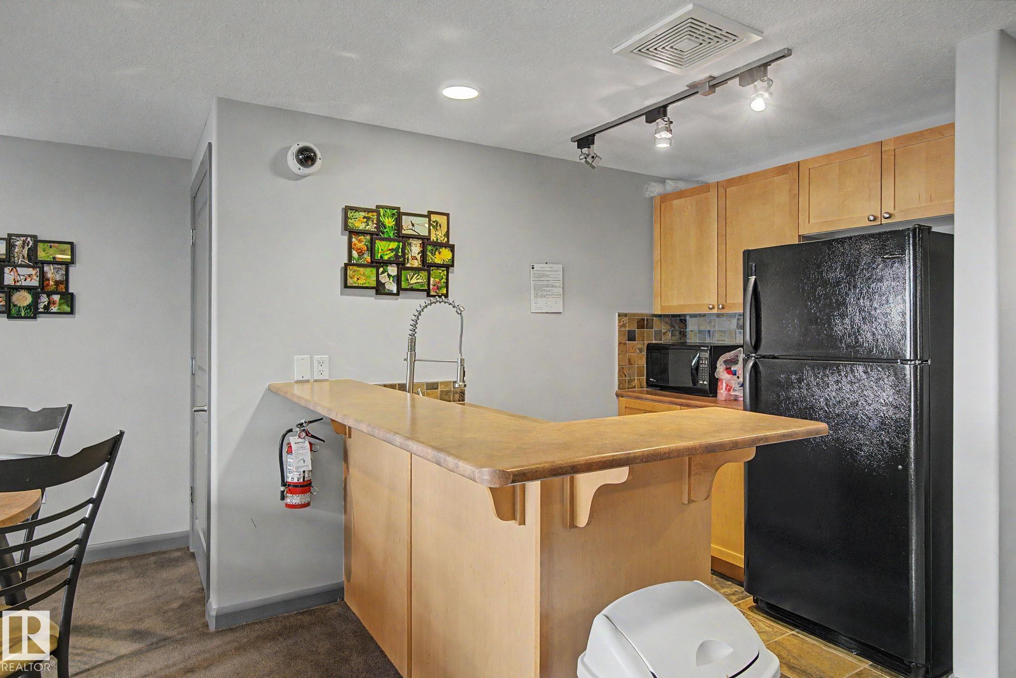 Photo 39 at 303 - 530 Hooke Road NW, Canon Ridge, Edmonton