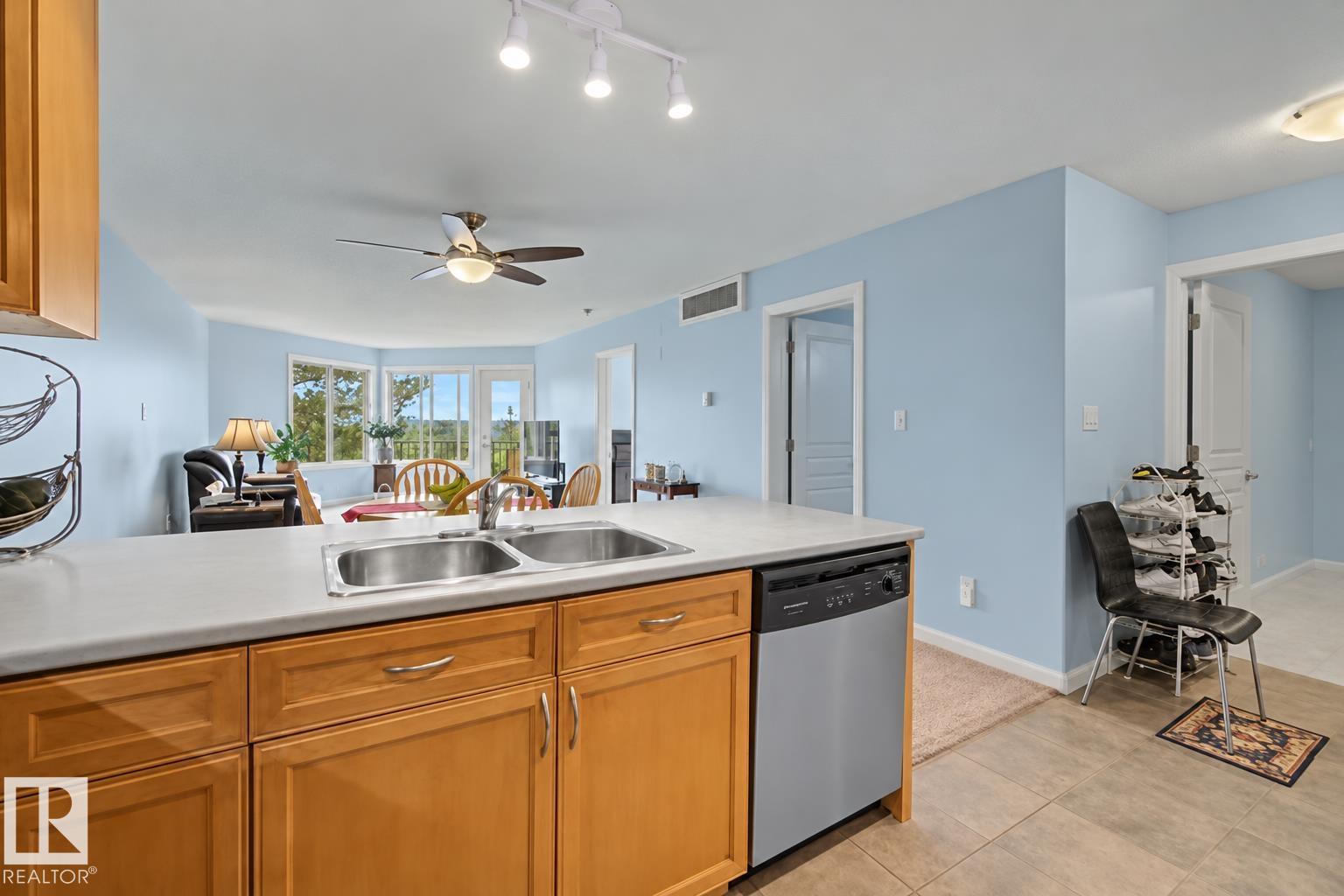 303 - 530 Hooke Road NW, Canon Ridge, Edmonton