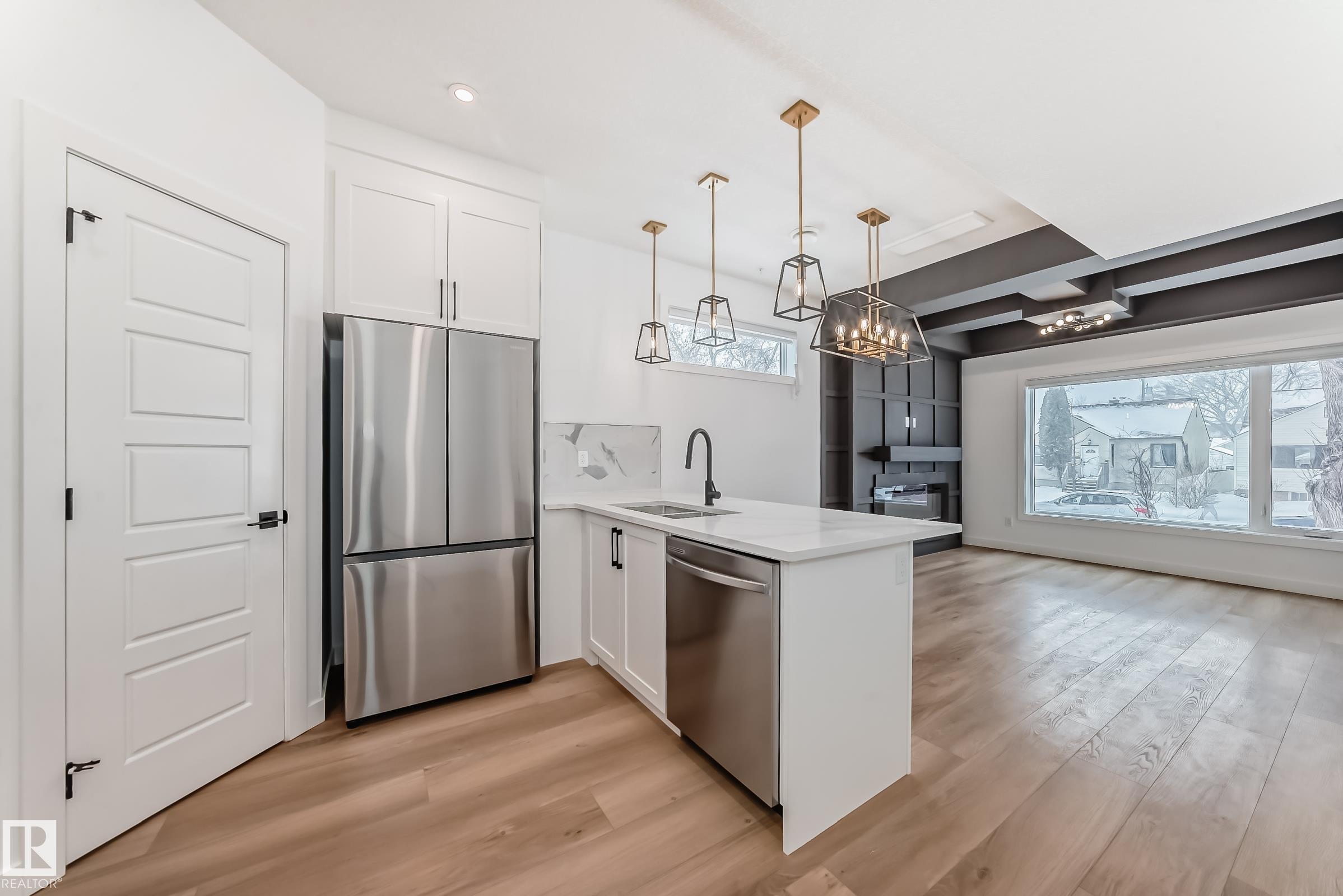 Photo 7 at 11519 & 11521 67 Street NW, Highlands, Edmonton