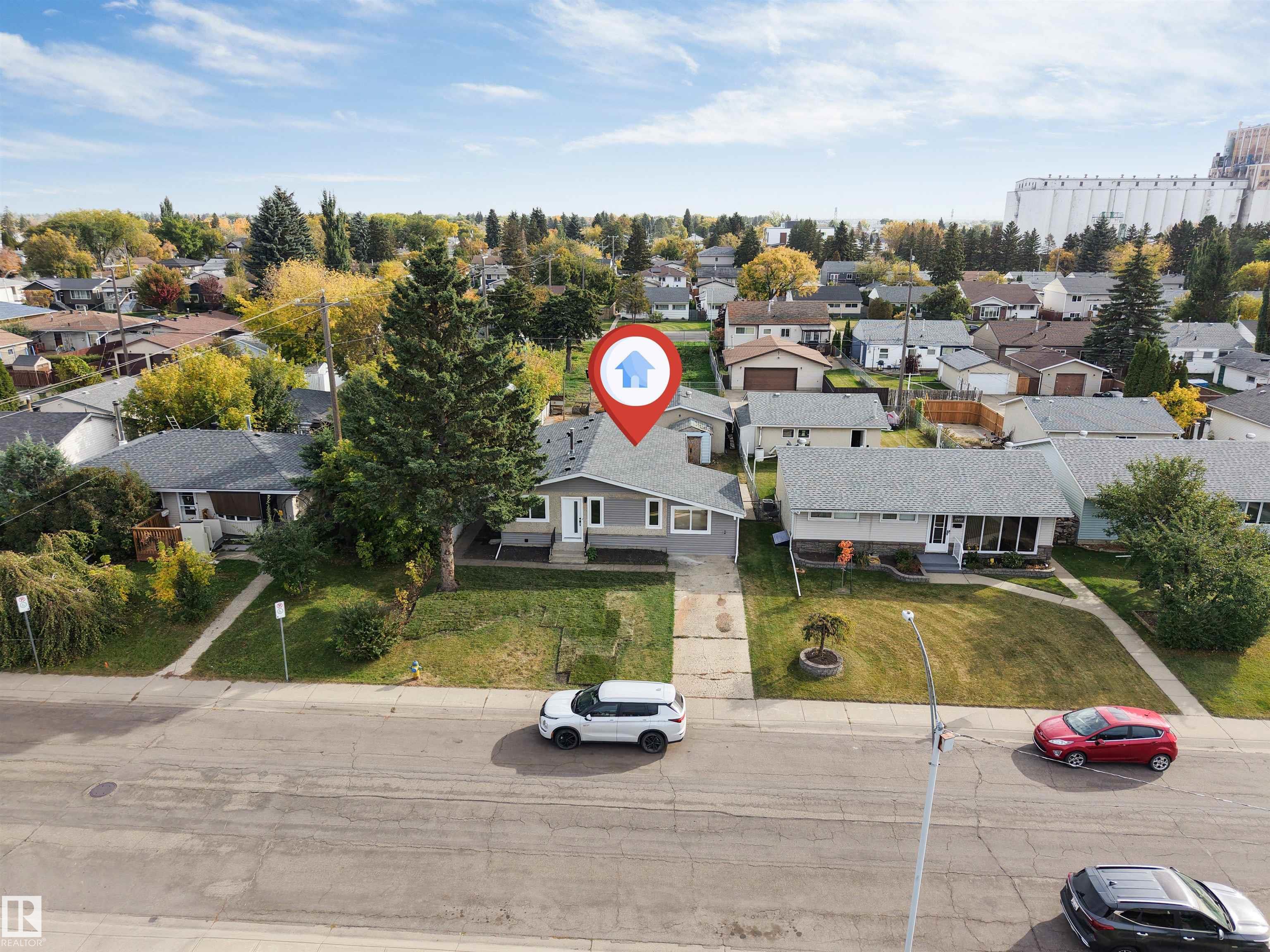 Photo 14 at 12811 135 Street NW, Athlone, Edmonton