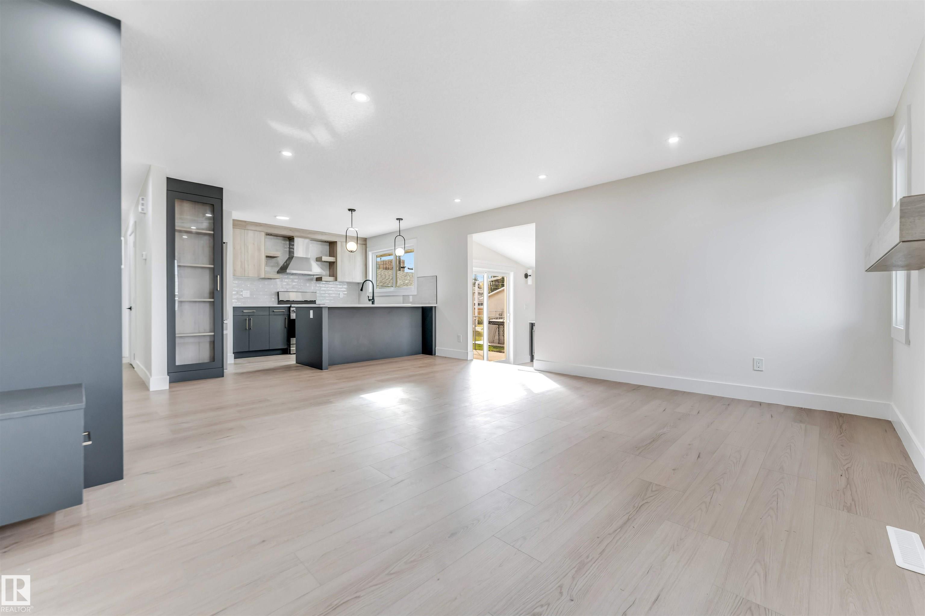 Photo 16 at 12811 135 Street NW, Athlone, Edmonton
