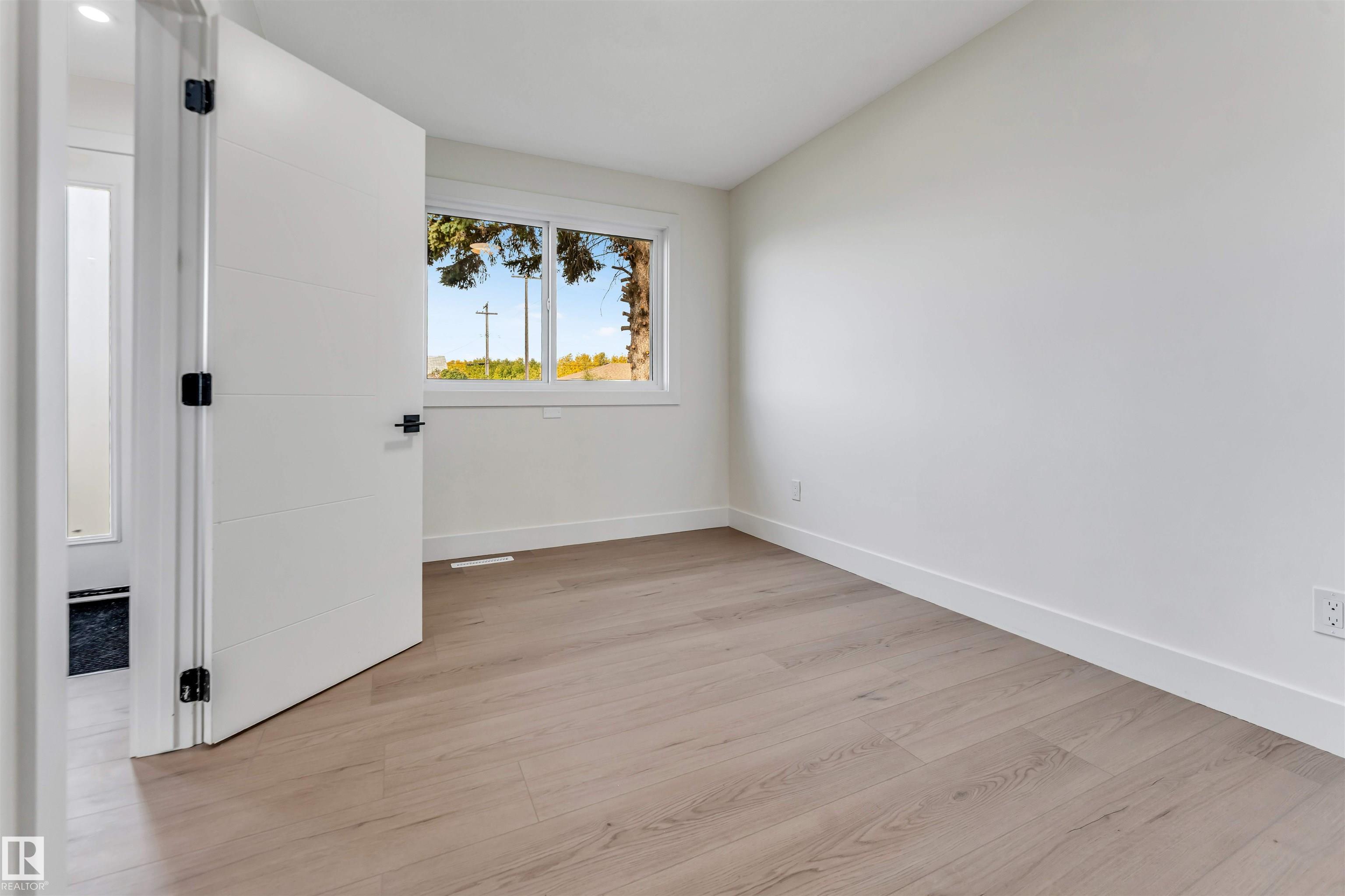 Photo 28 at 12811 135 Street NW, Athlone, Edmonton