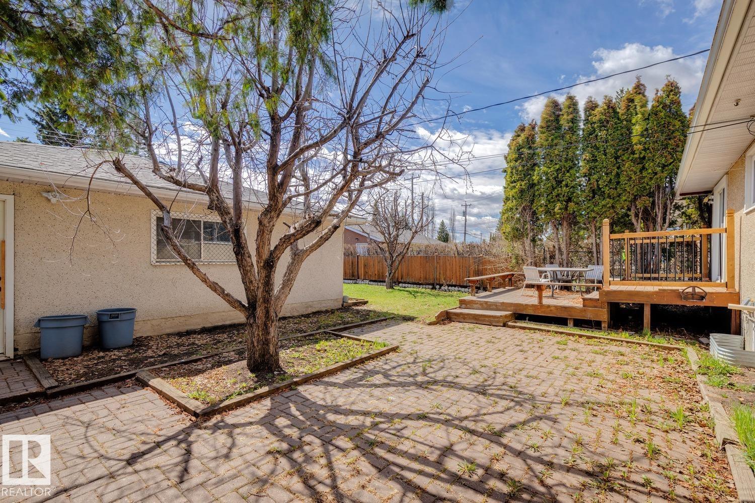 https://zimg.paragon.ice.com/ParagonImages/Property/PM/RAE/225424520/21/0/0/9e52594d455b2730a8c011aa79238085/1/3766724436264d83859ed60f96ce6ba8/225424520-4dbd09f2-37ee-4749-90ac-19d274e8b63d.JPG