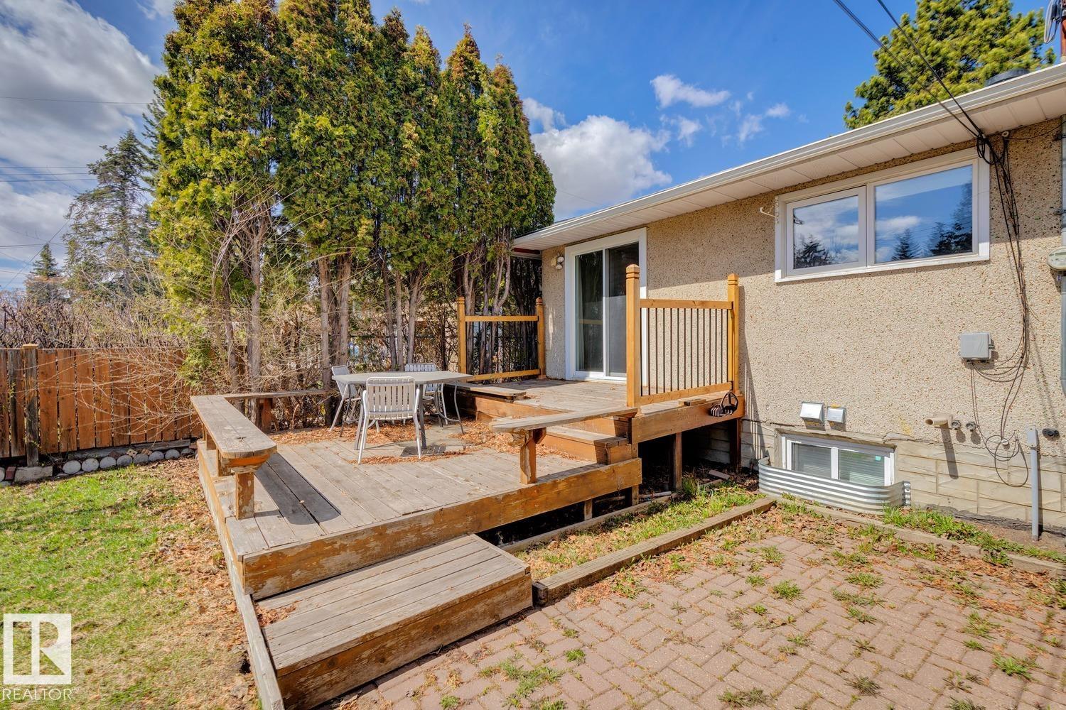 https://zimg.paragon.ice.com/ParagonImages/Property/PM/RAE/225424520/23/0/0/9e99e2fdb6bf8c9d1611794ccf088d6a/1/3766724436264d83859ed60f96ce6ba8/225424520-e2eae5b9-2bc4-4a83-8b48-162ac8fe72b5.JPG