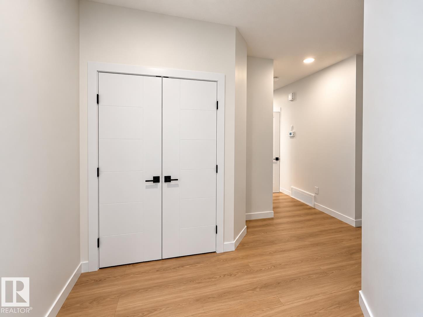 Picture for 21335 36 AV NW