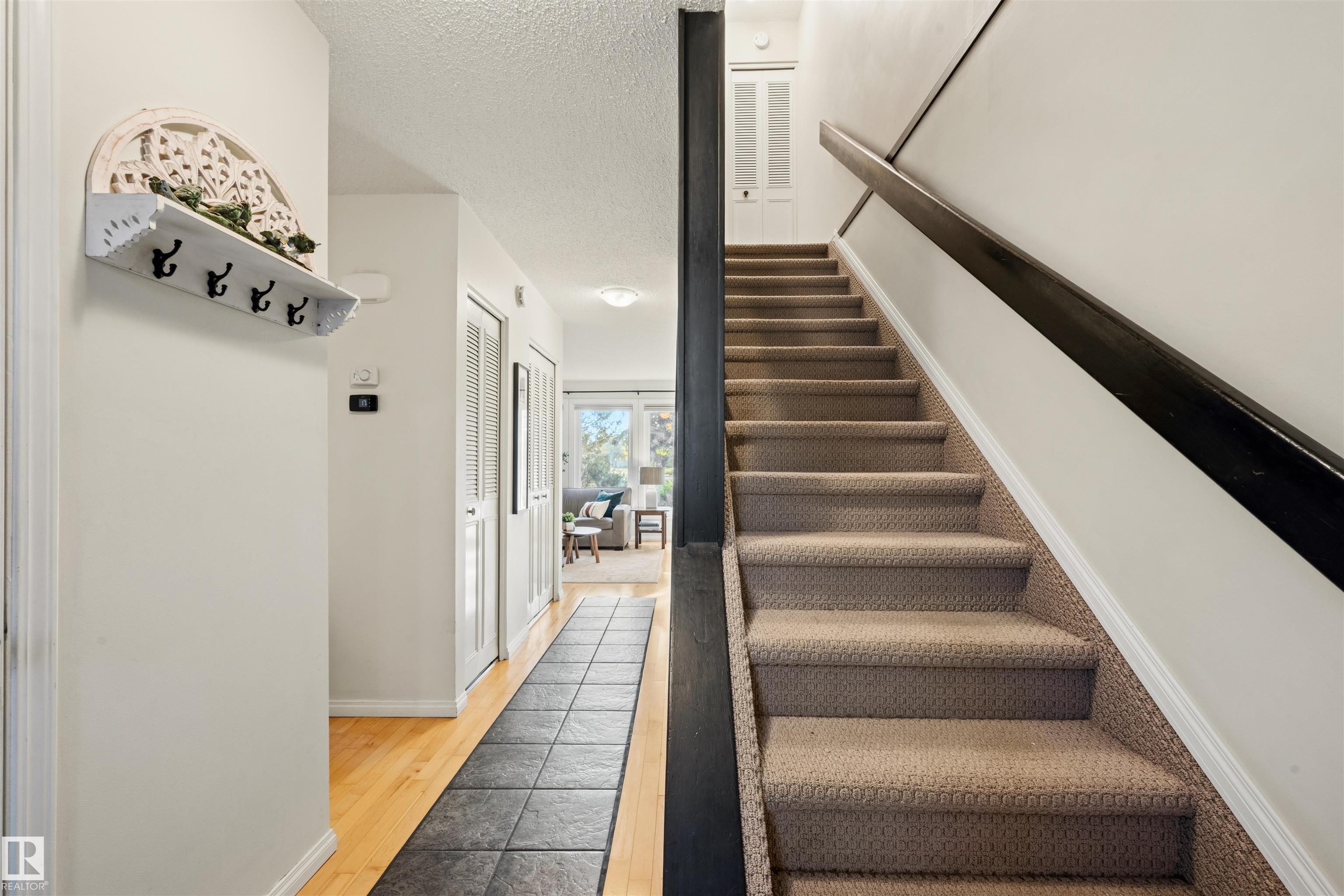 Photo 19 at 7067 32 Avenue NW, Kameyosek, Edmonton