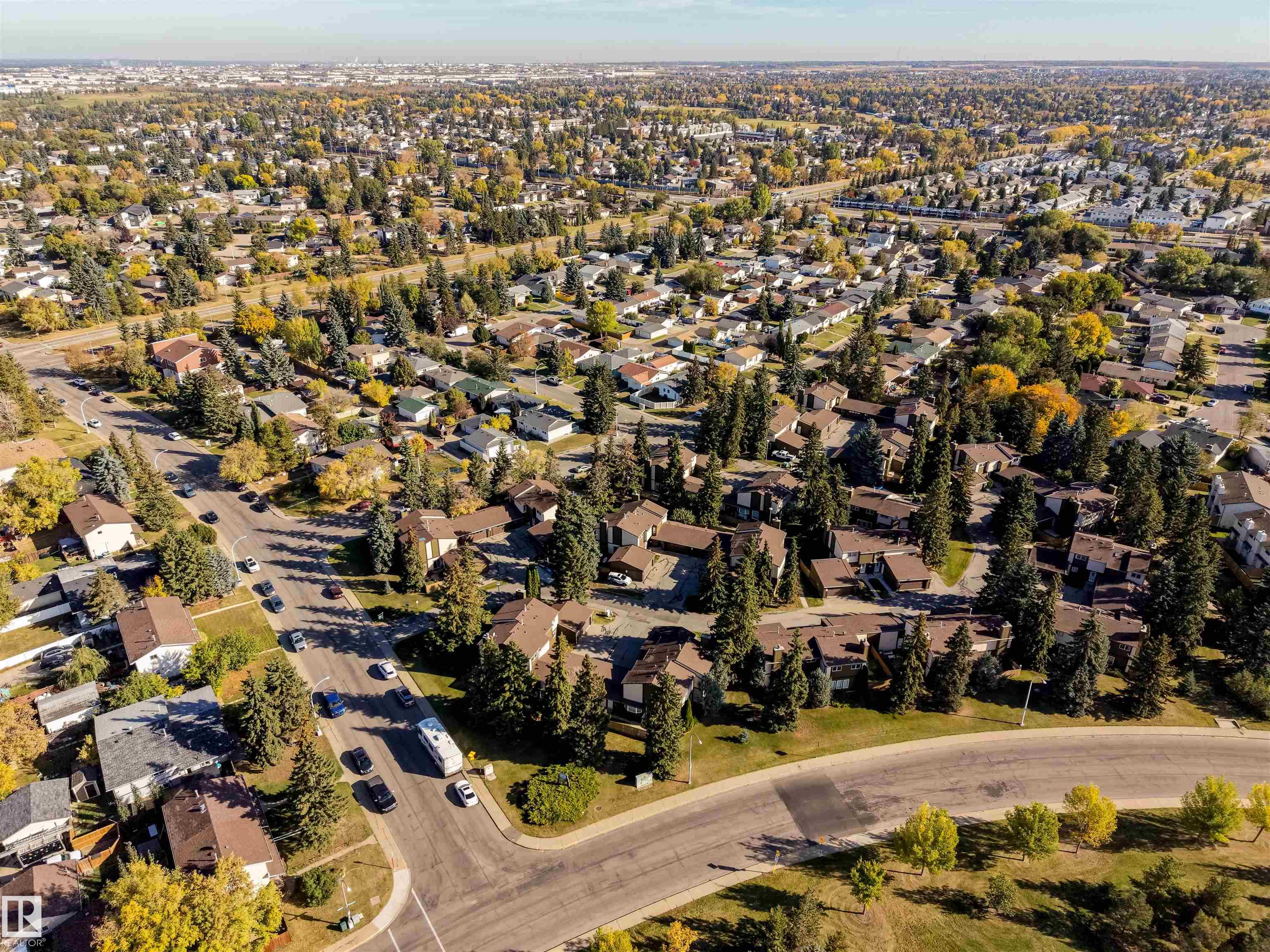 Photo 52 at 7067 32 Avenue NW, Kameyosek, Edmonton